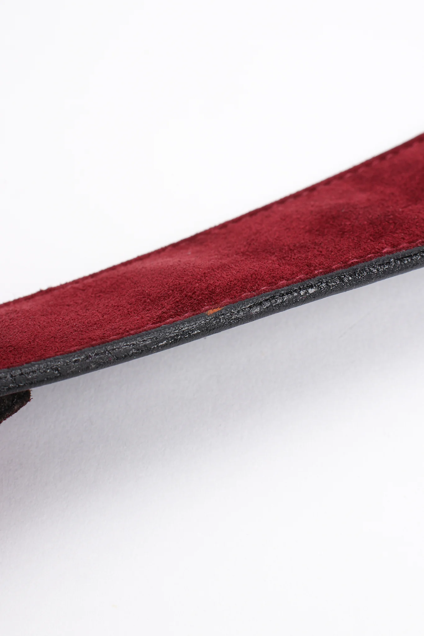 Interlocking GG Logo Suede Belt - Image 12
