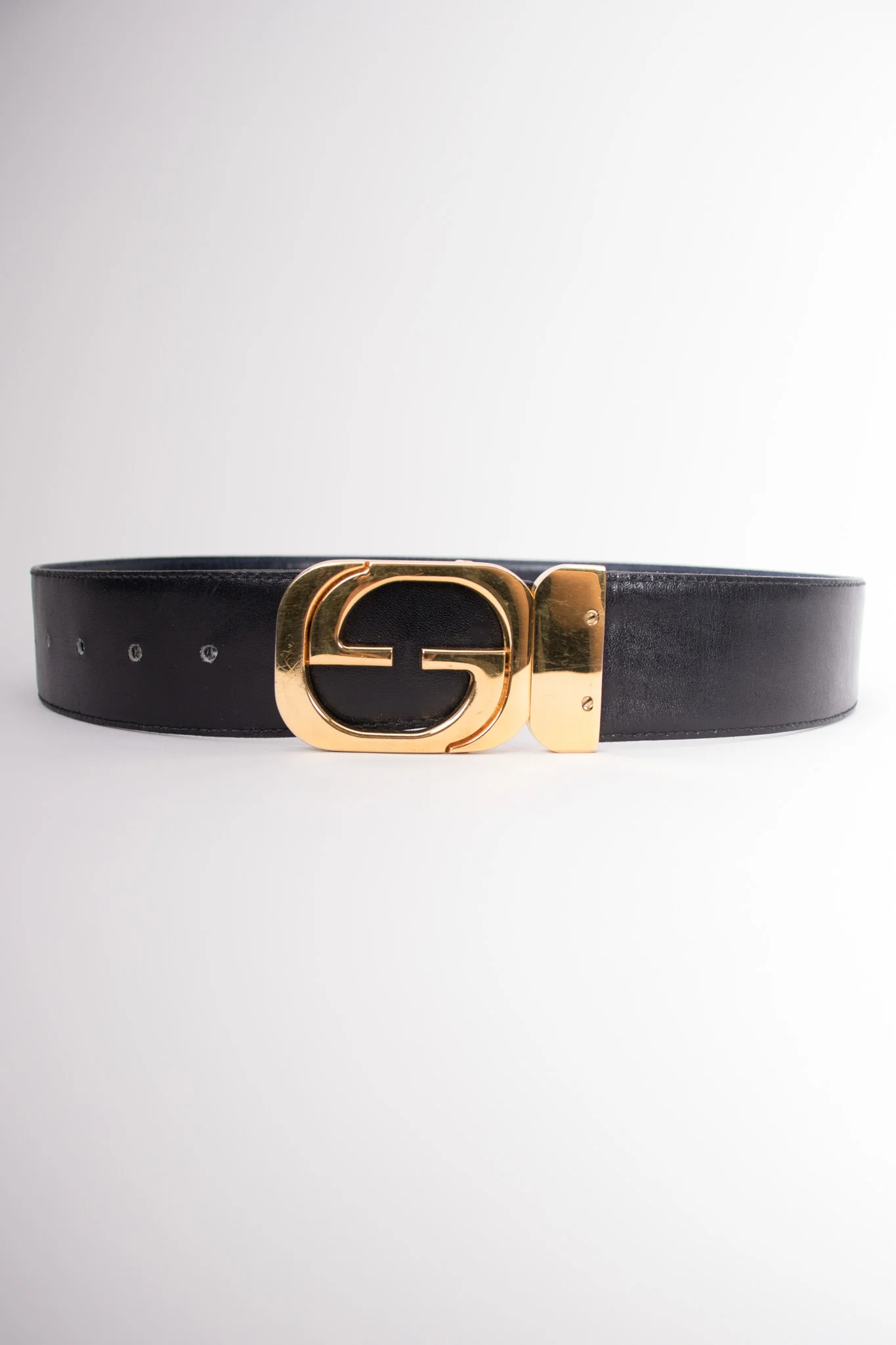 Interlocking GG Reversible Leather Belt - Image 5