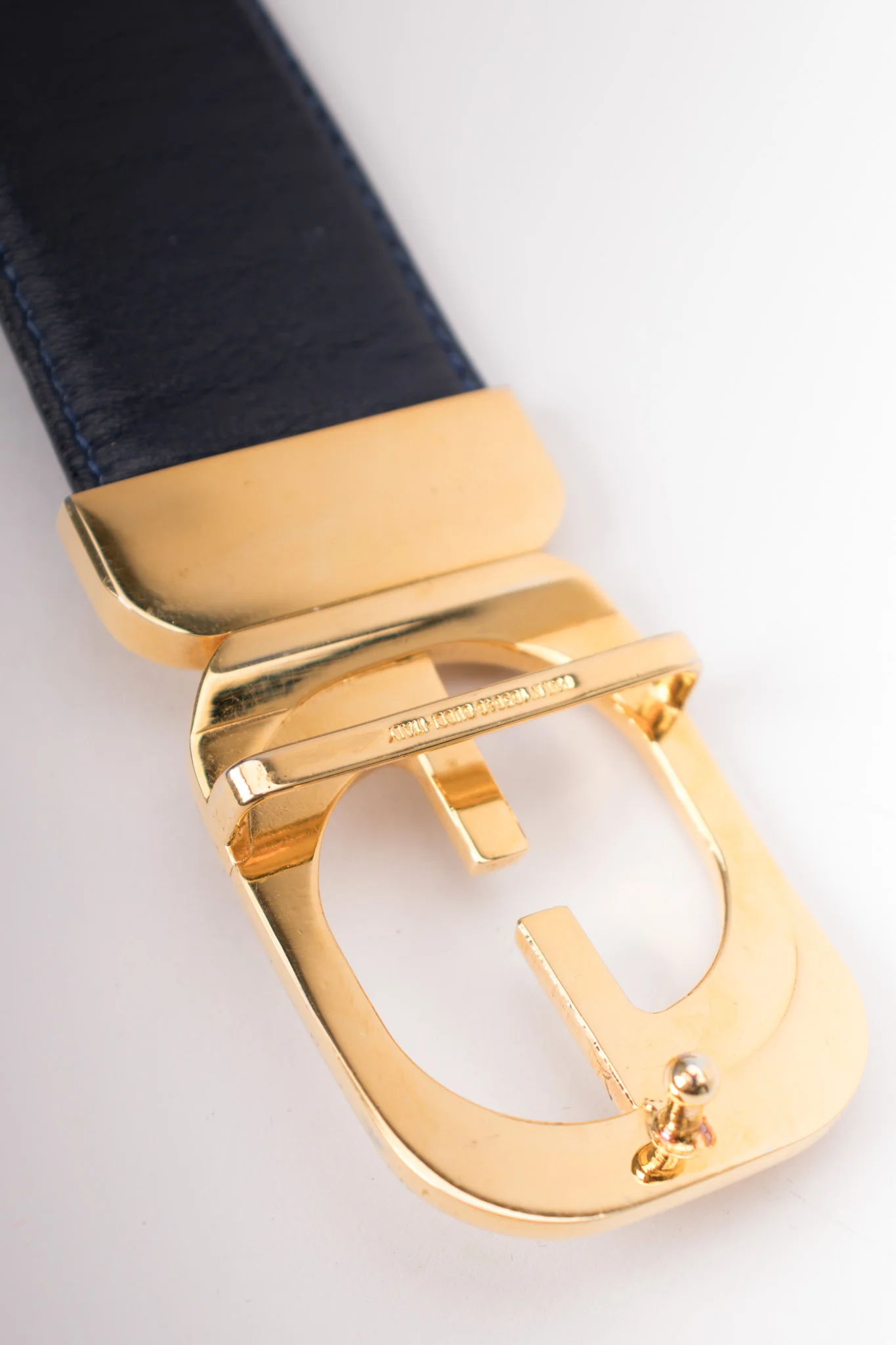 Interlocking GG Reversible Leather Belt - Image 9