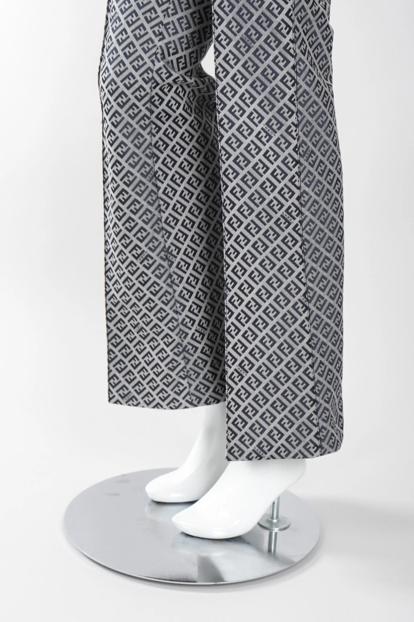 Iridescent Zucca Trouser Flare - Image 9