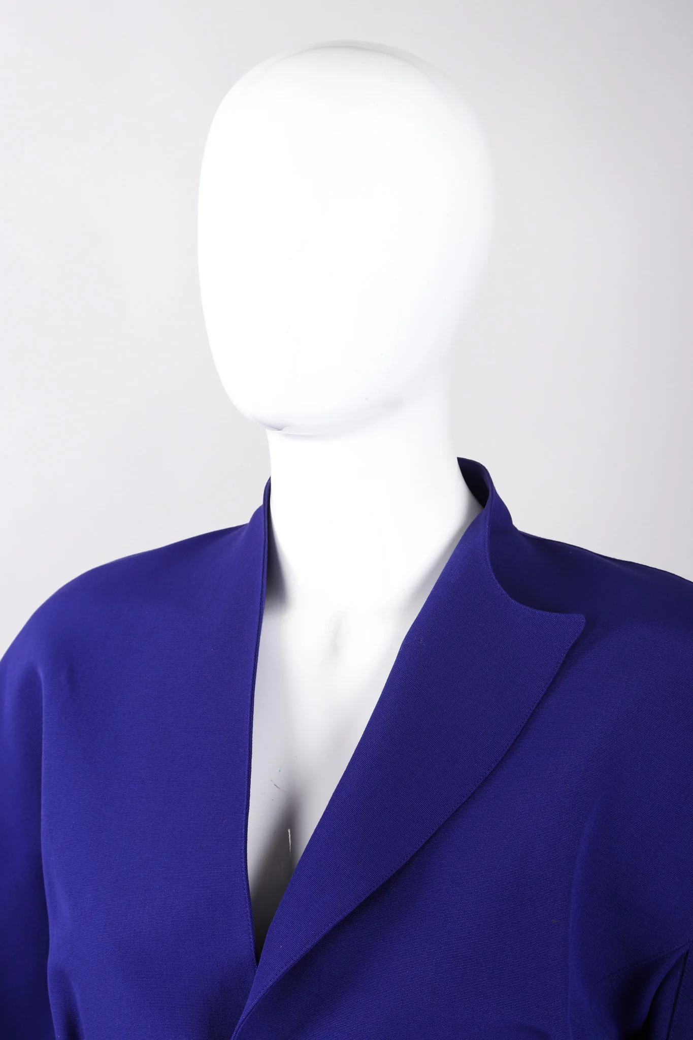 Jacket & Skirt Suit - Image 7