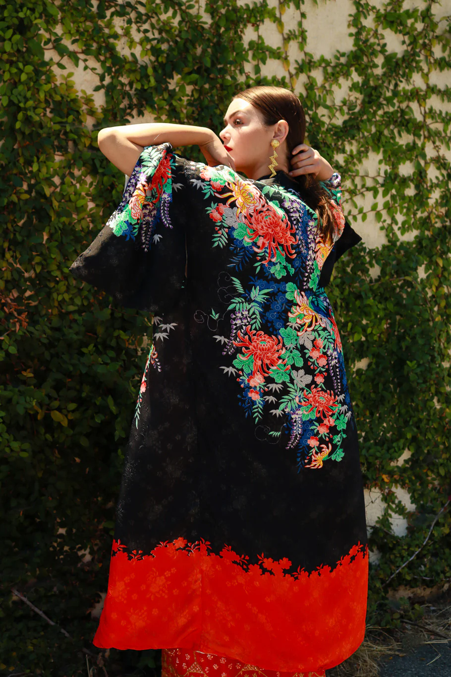 Japanese Floral Kimono - Image 2