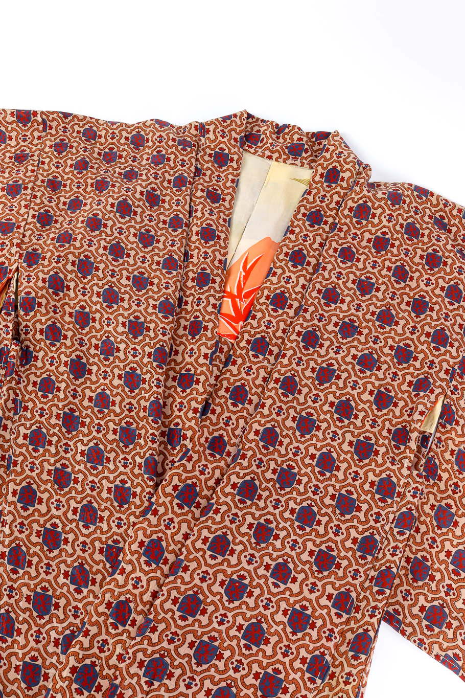 Japanese Jacquard Crest Kimono - Image 8