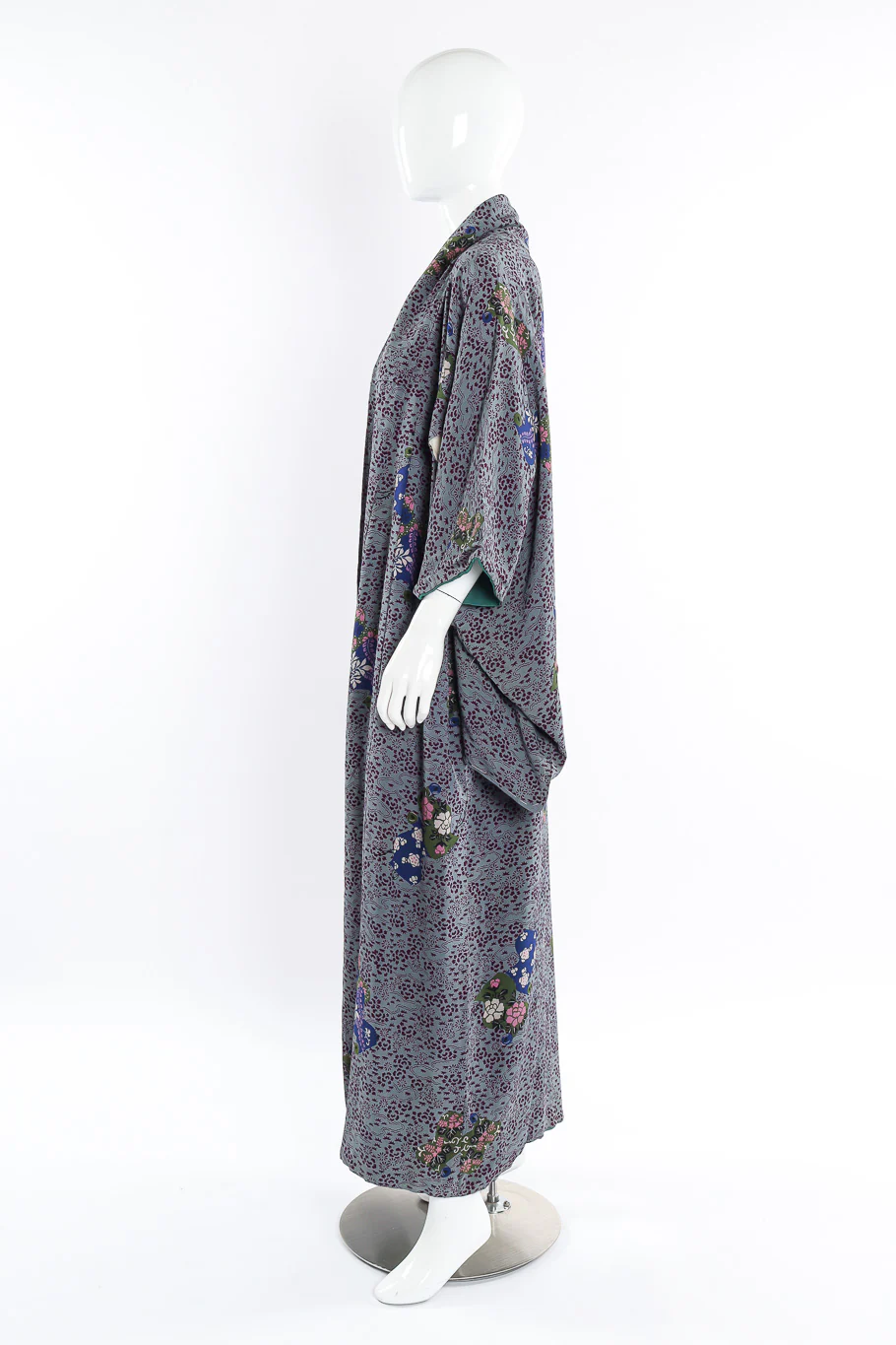 Japanese Leaf & Floral Kimono - Image 5