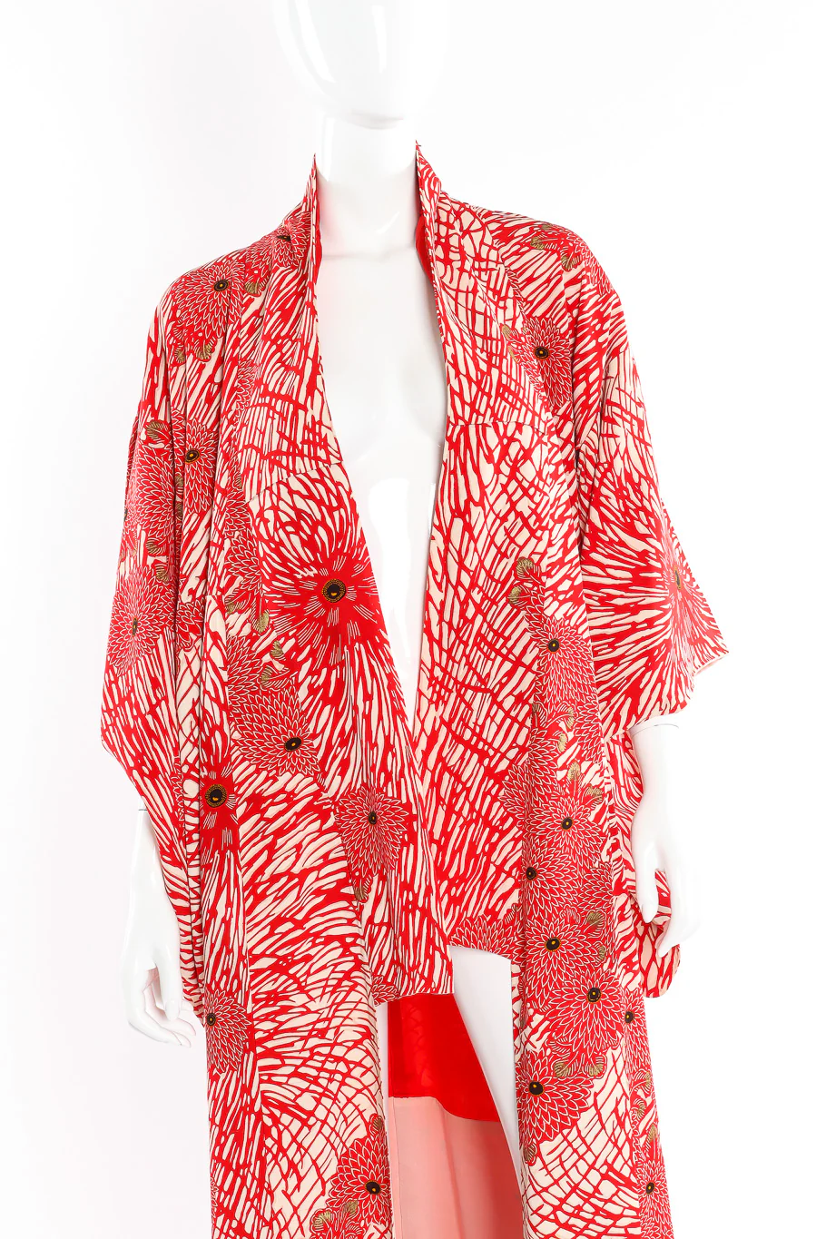 Japanese Red Winter Floral Kimono - Image 7