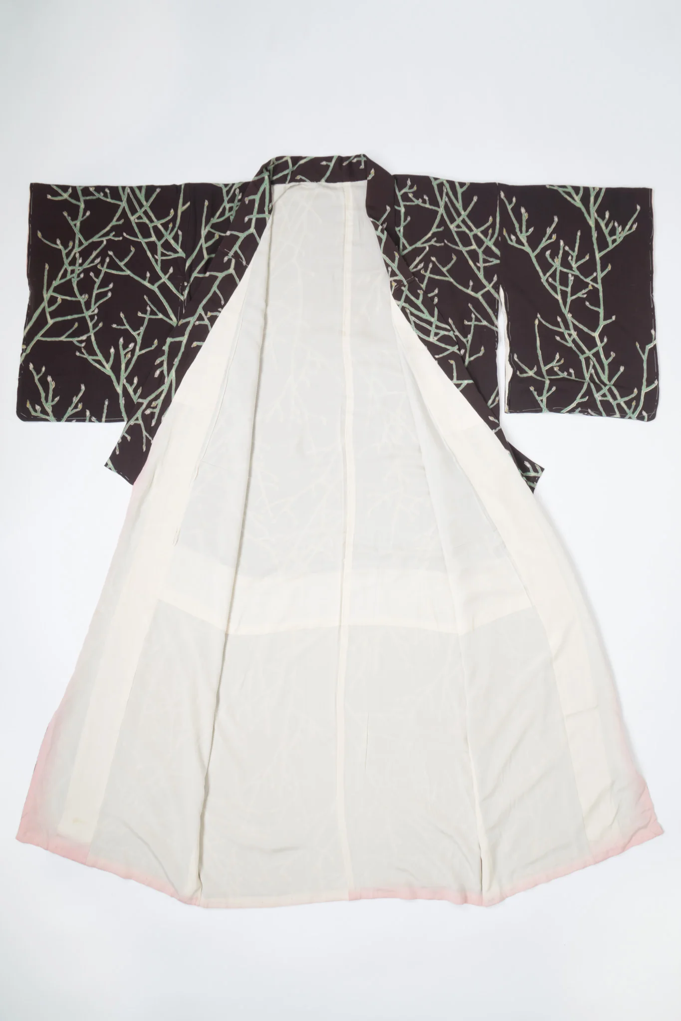 Japanese Spring Bud Kimono - Image 10