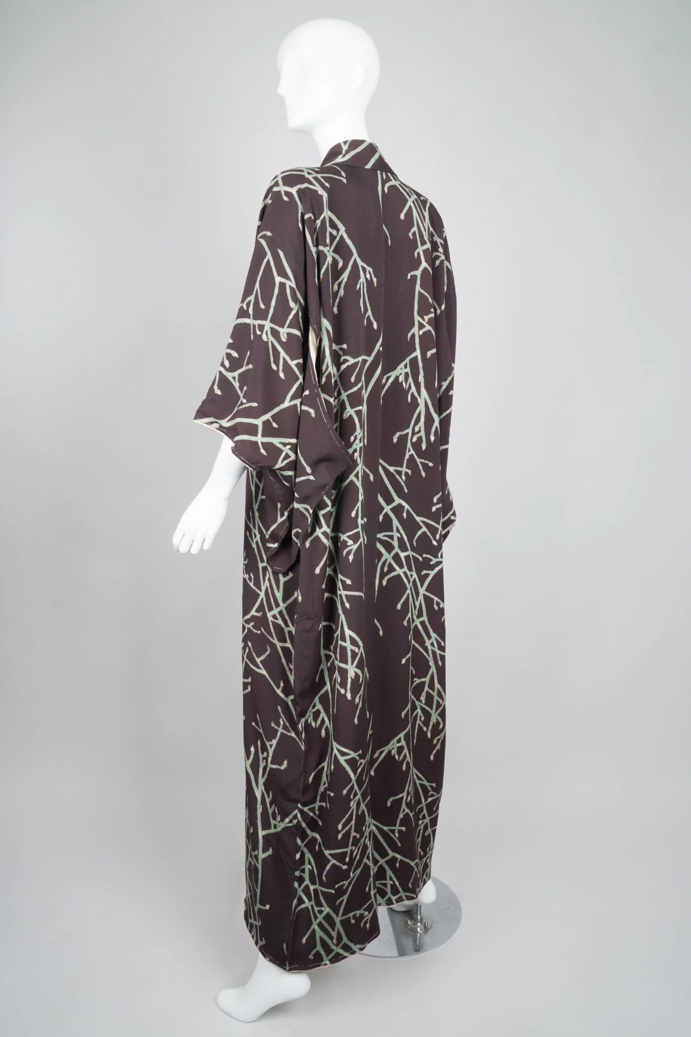 Japanese Spring Bud Kimono - Image 5
