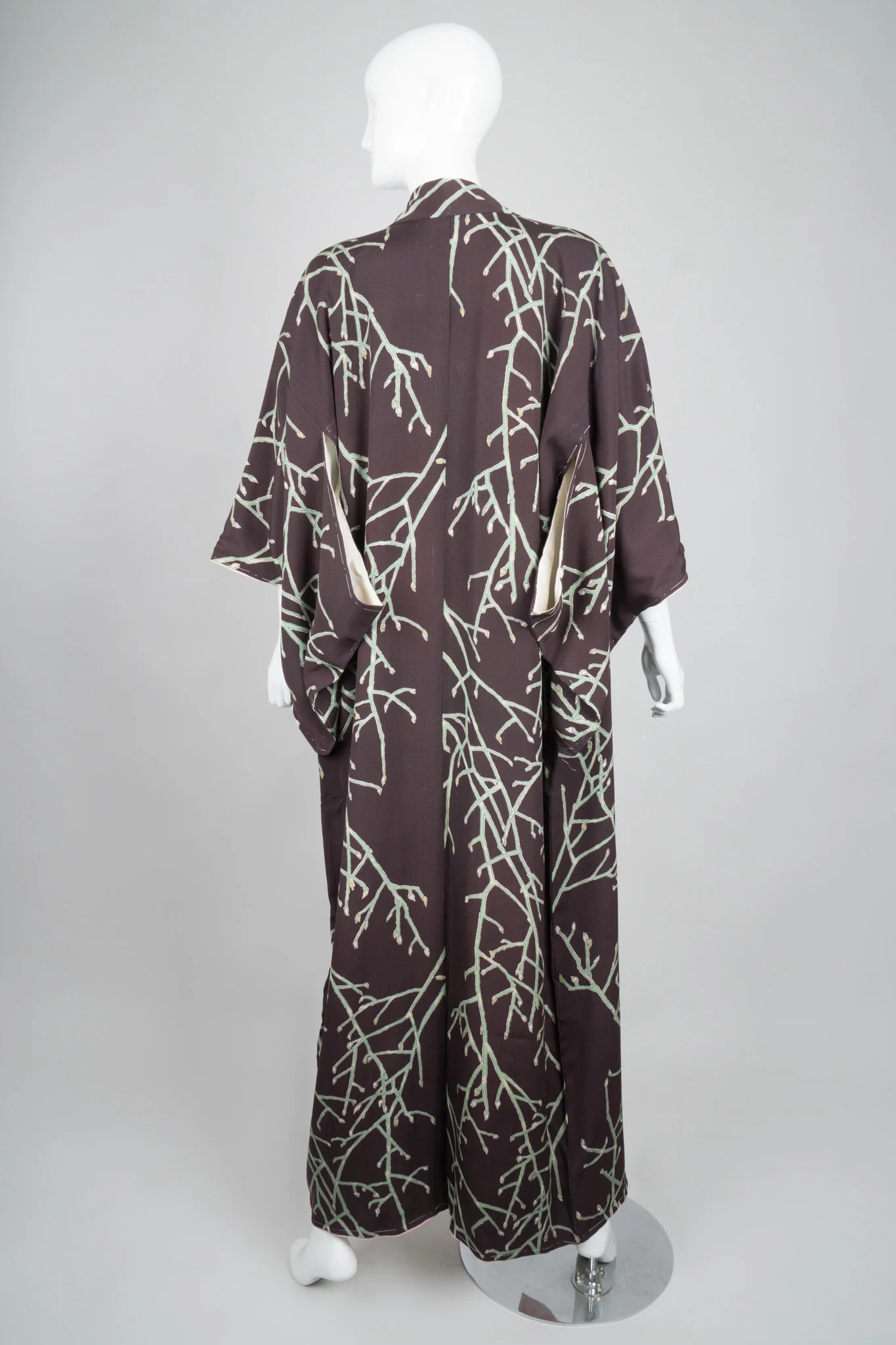 Japanese Spring Bud Kimono - Image 6
