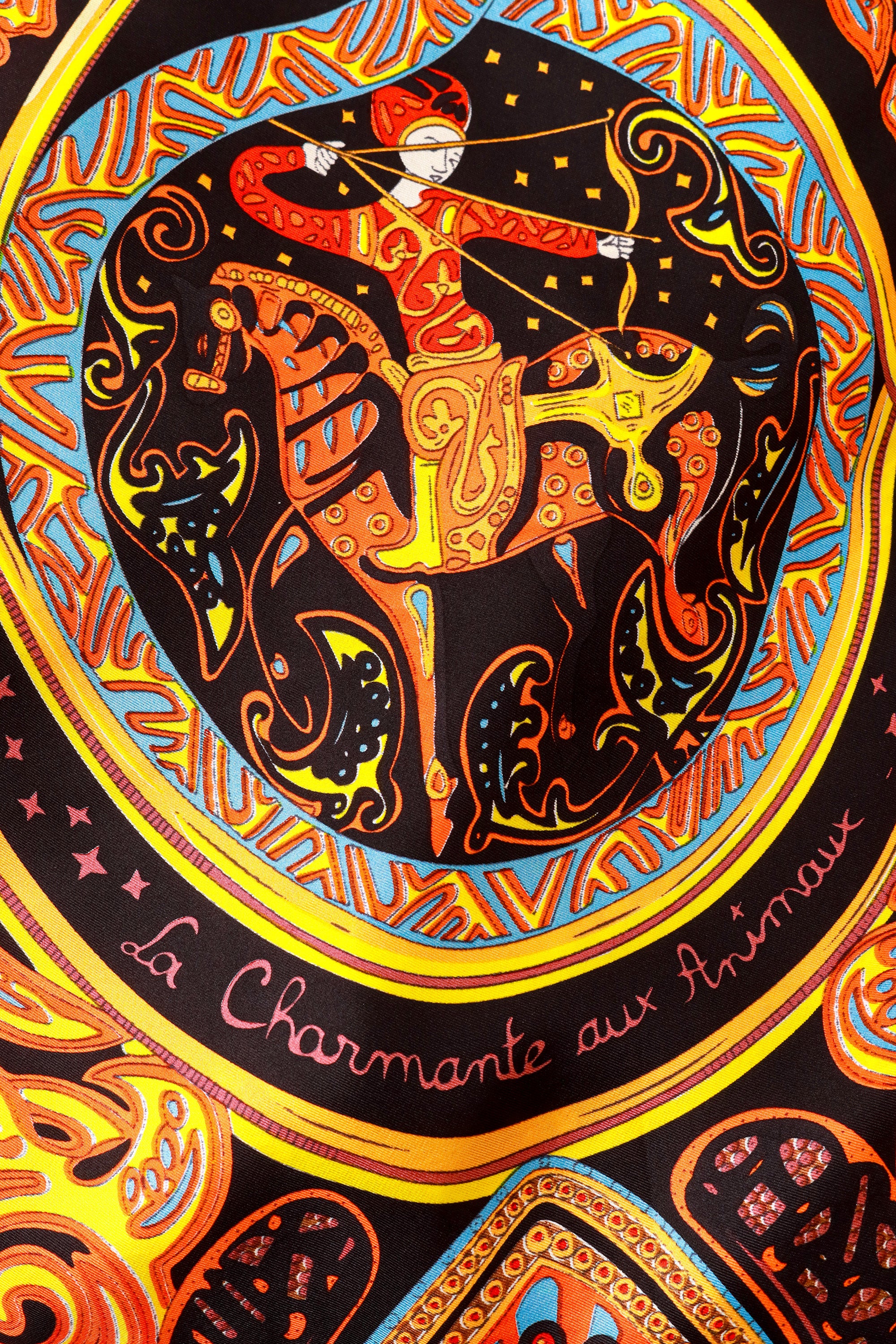 La Charmante Aux Animaux Silk Scarf - Image 3