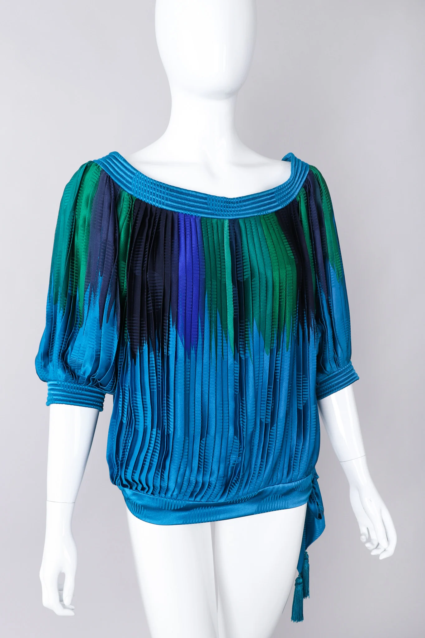 Knife Pleated Blouson Top - Image 9