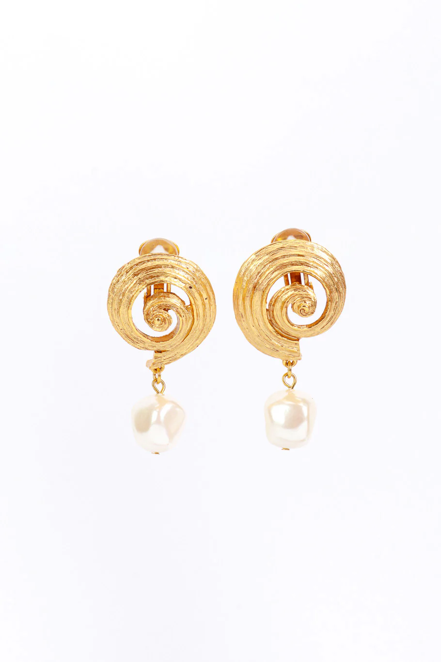 La Mer Baroque Shell Earrings
