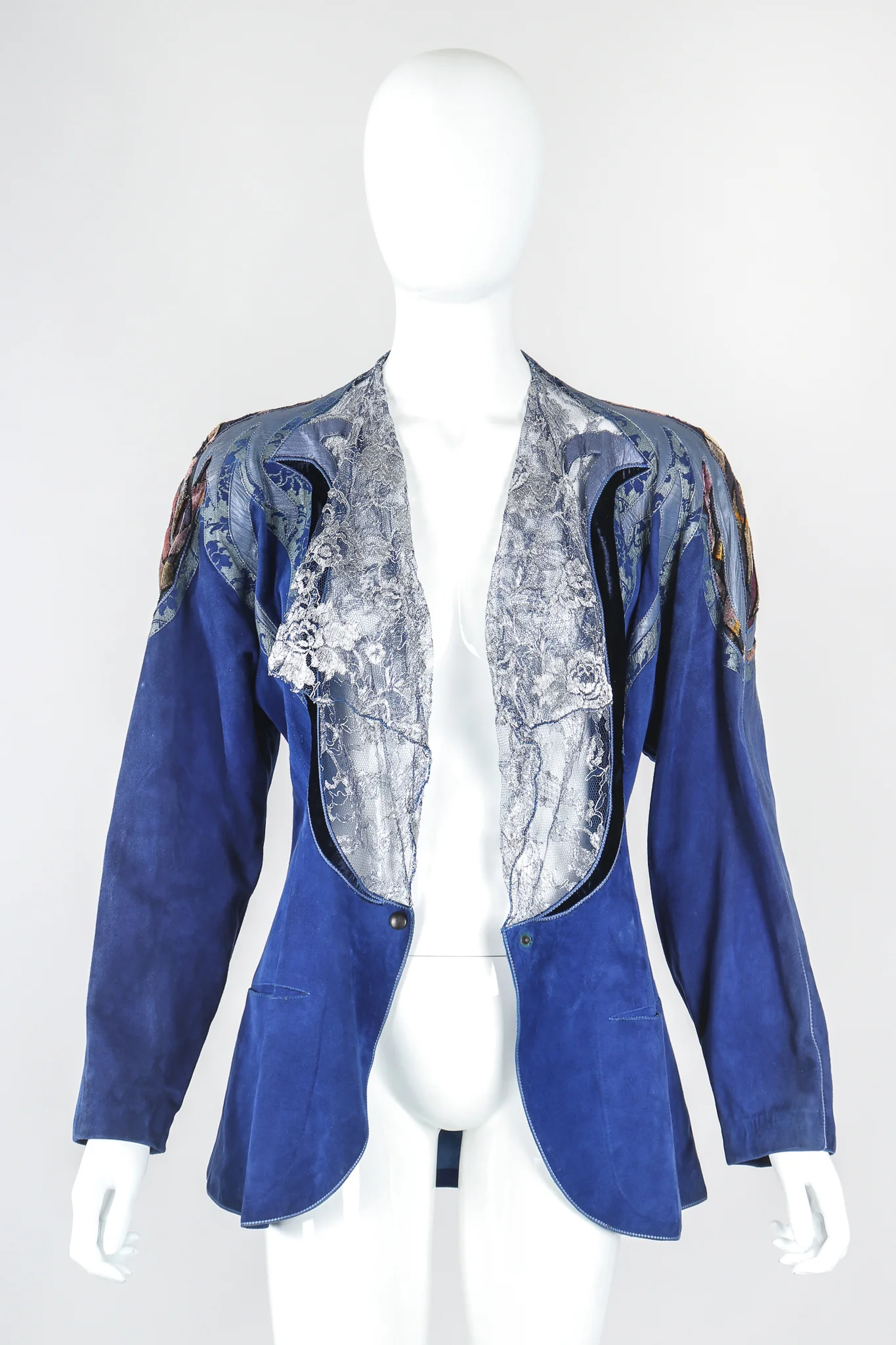 Lace Lapel Liberace Jacket - Image 3