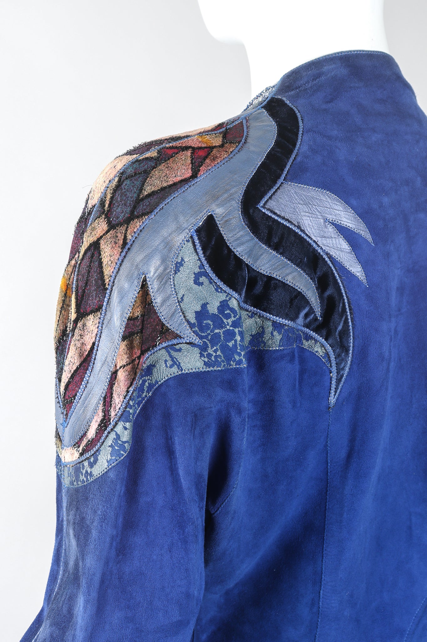 Lace Lapel Liberace Jacket - Image 4