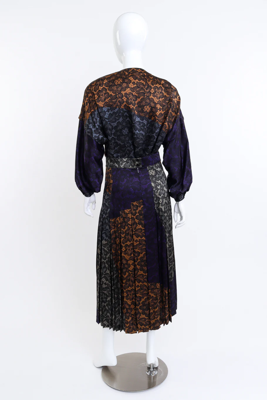 Lace Print Silk Top & Skirt Set - Image 3
