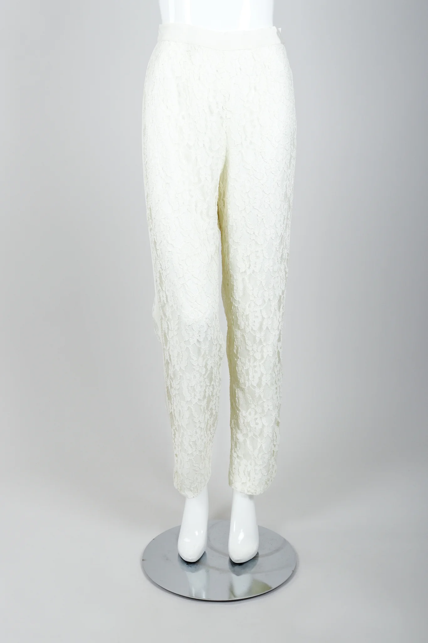 Lace Tuxedo Vest Suit - Image 12