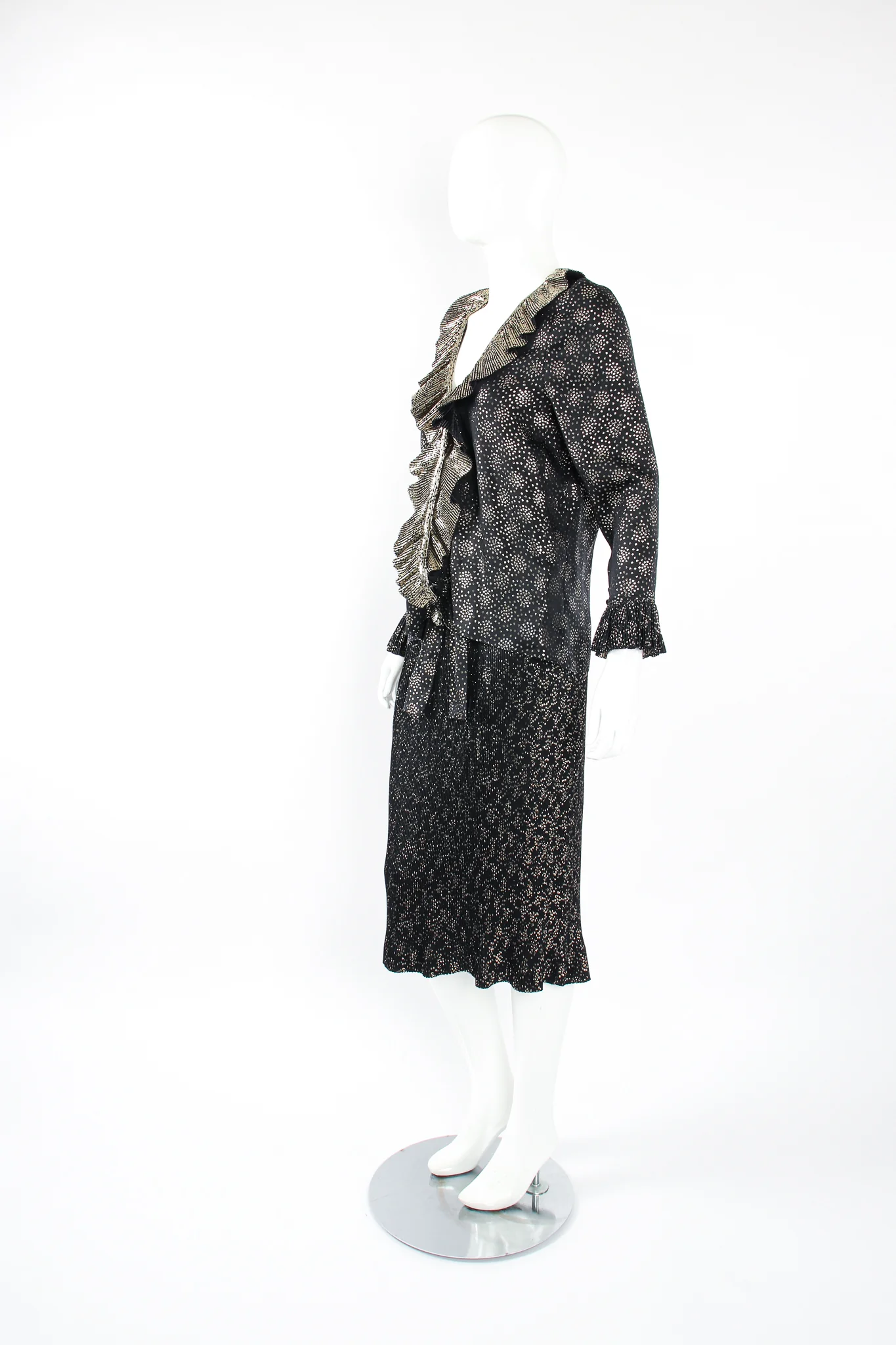 1982 A/W Lamé Dot Ruffle Blouse & Skirt Set - Image 6