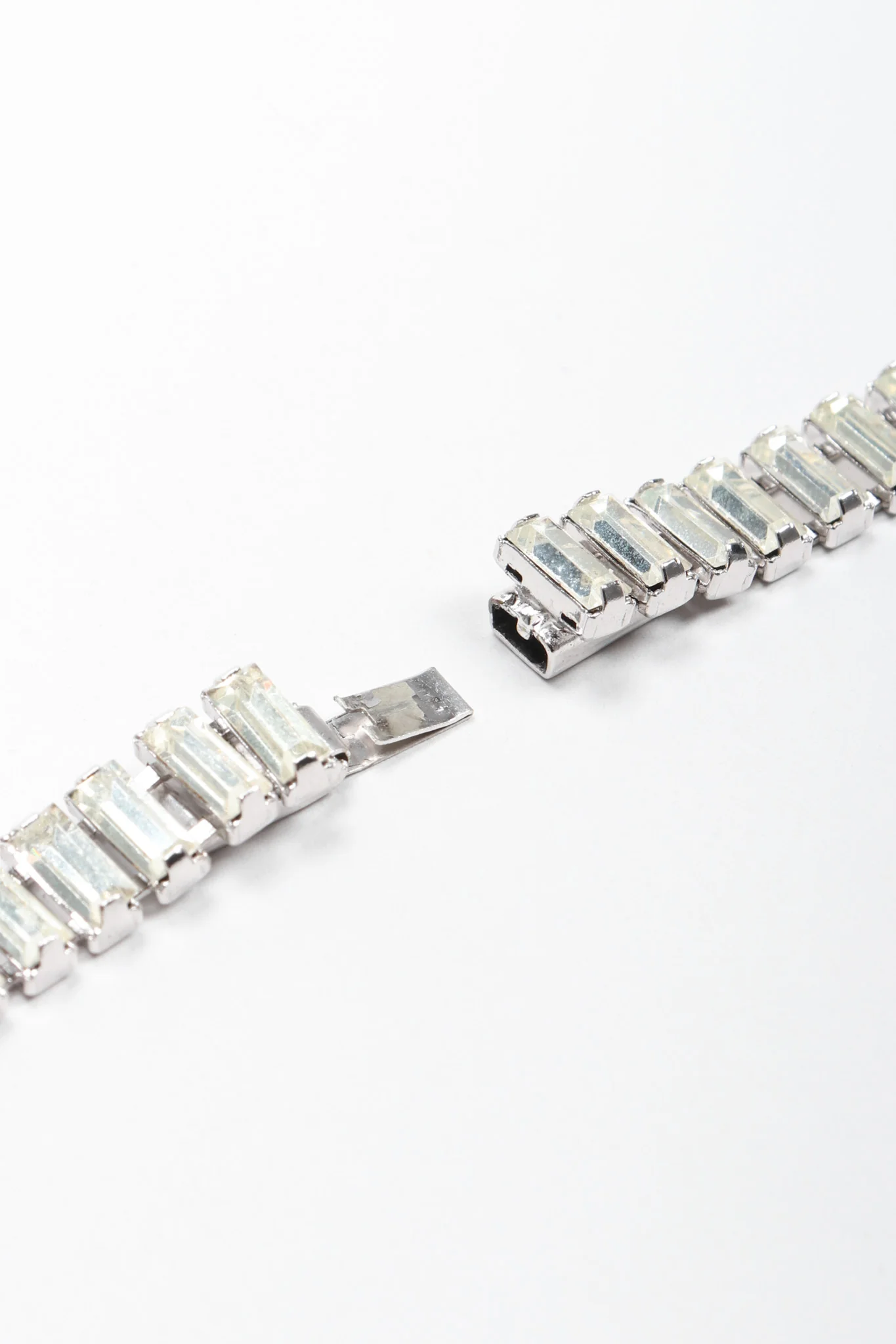 Crystal Lariat Knot Necklace - Image 9