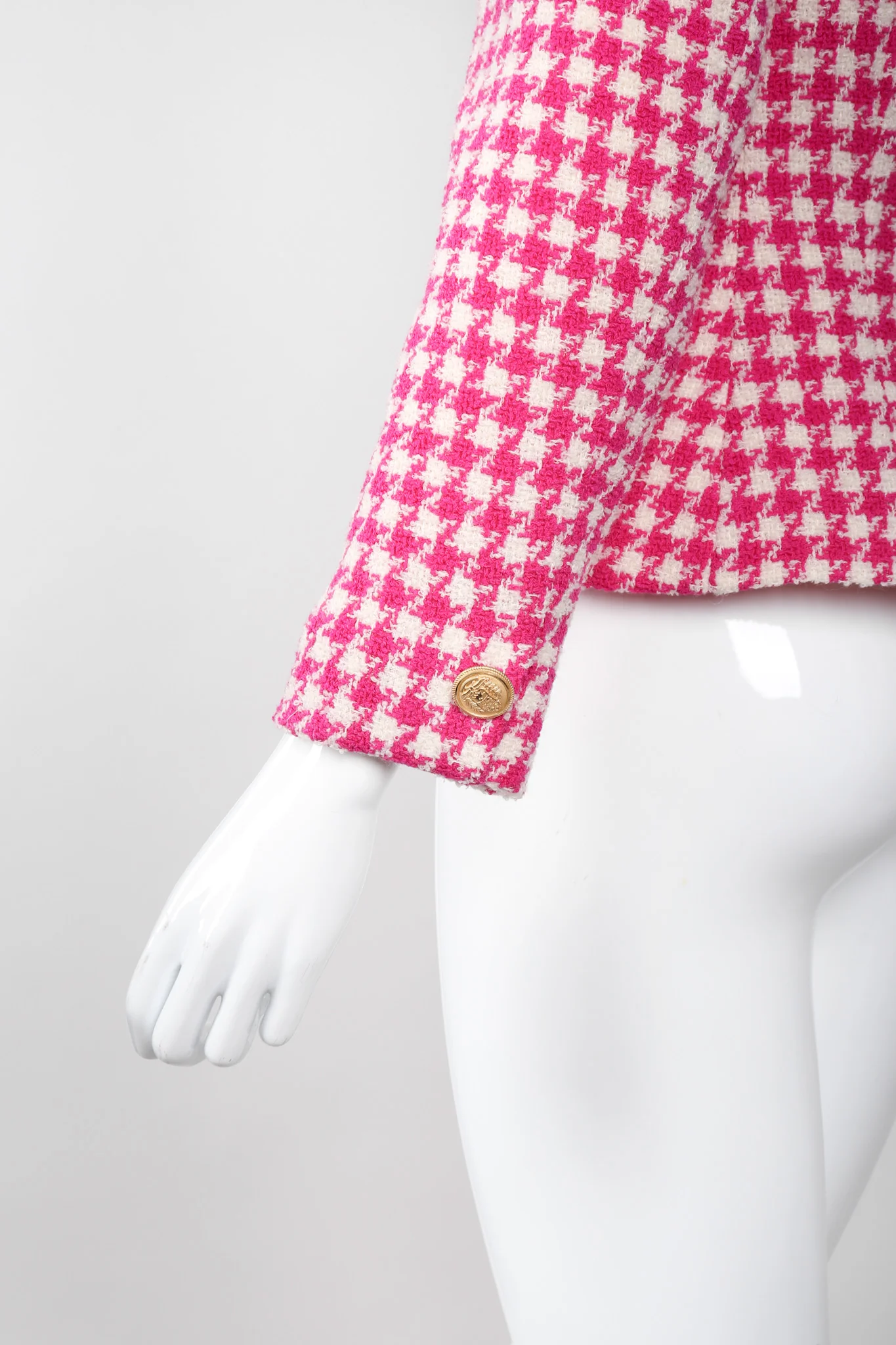Laurél Houndstooth Blazer - Image 11