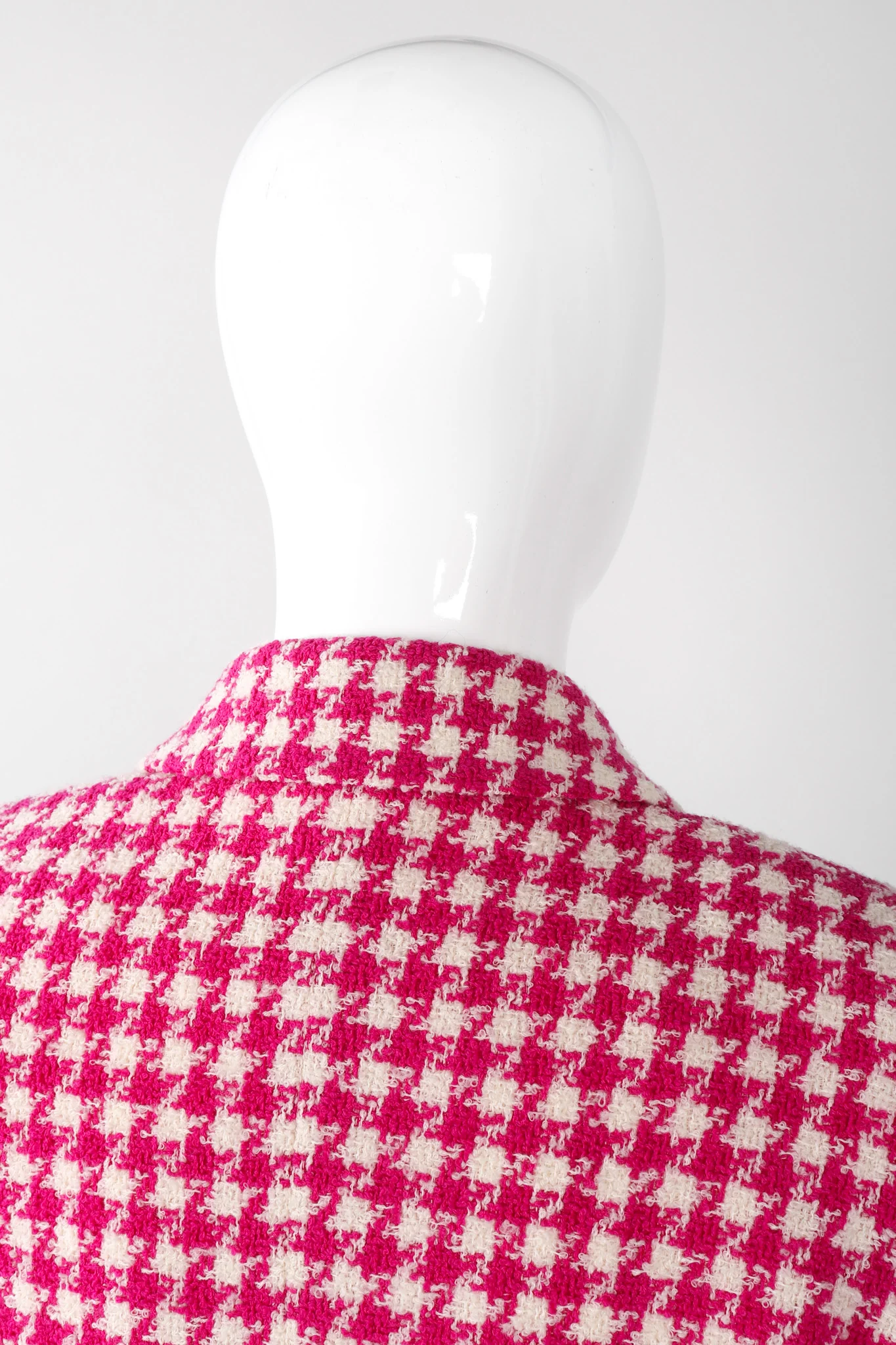 Laurél Houndstooth Blazer - Image 8