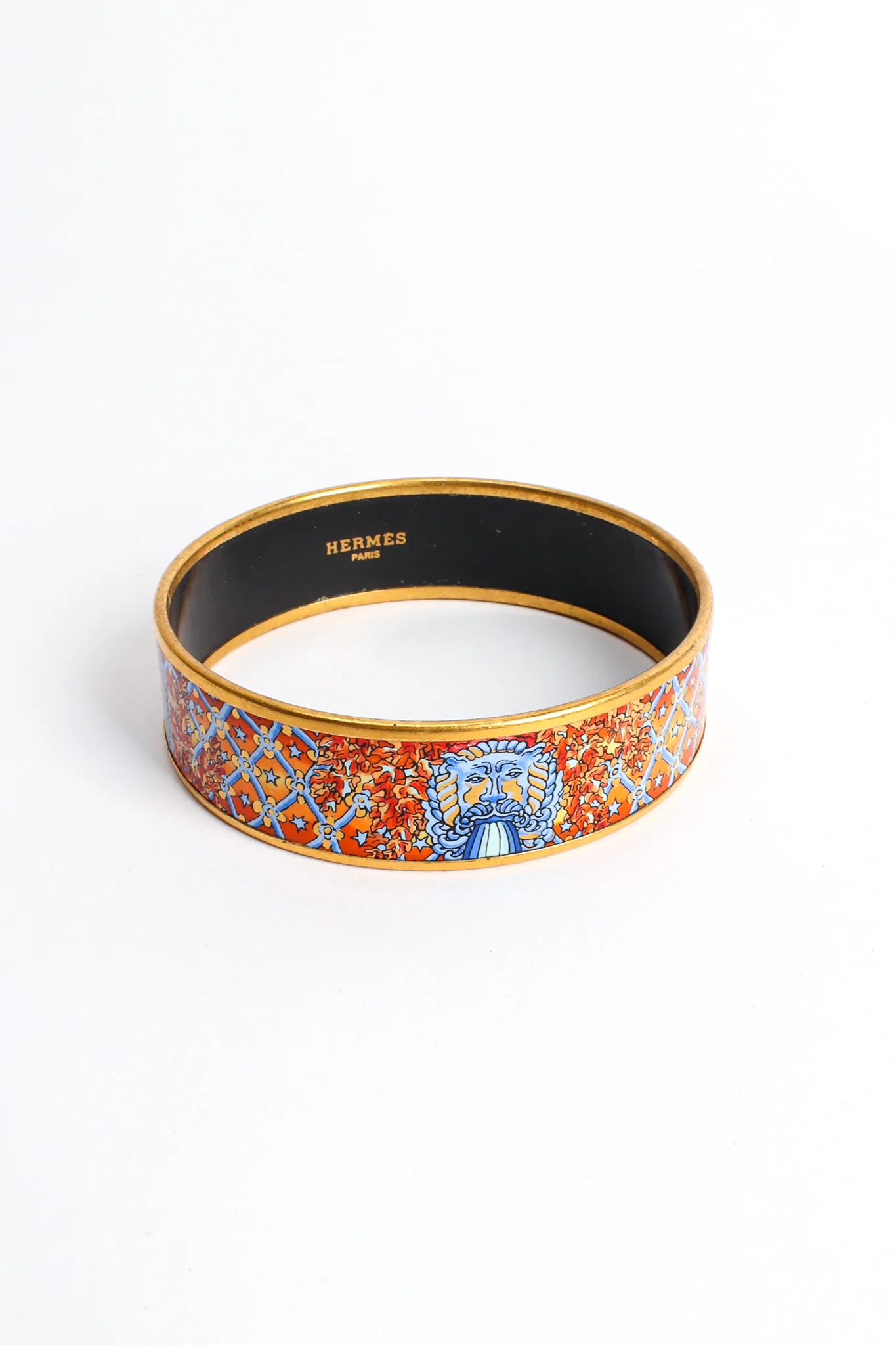Leaf Motif Lion Wide Enamel Bracelet
