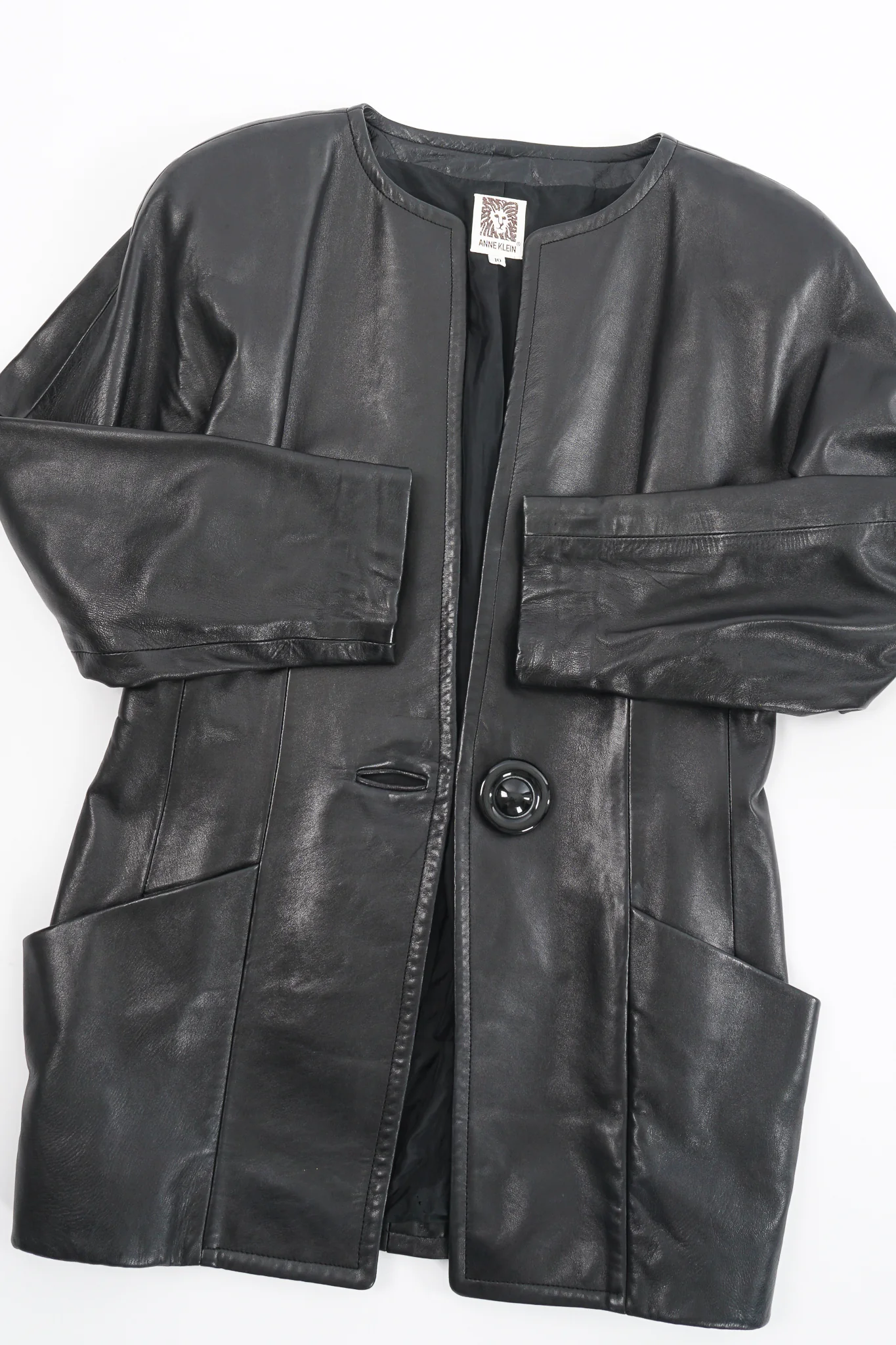 Leather Curved Shoulder Jacket - Image 12