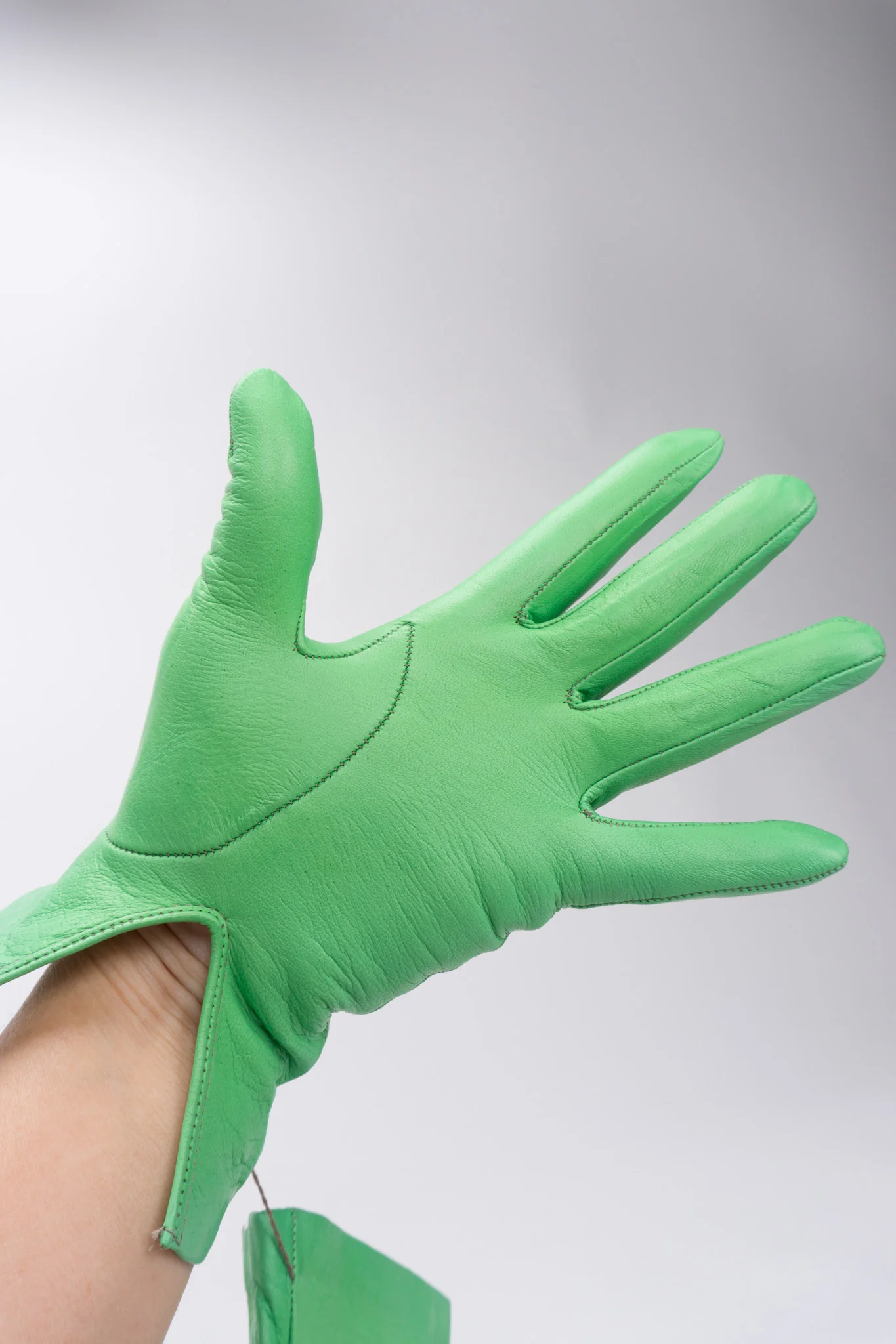 Leather Gloves - Image 7