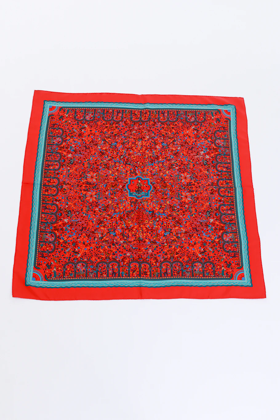 Les Jardins d’Armenie Silk Scarf - Image 4