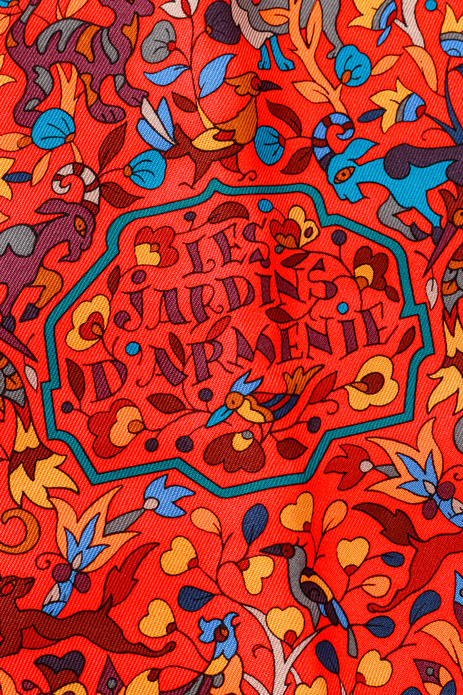 Les Jardins d’Armenie Silk Scarf - Image 7