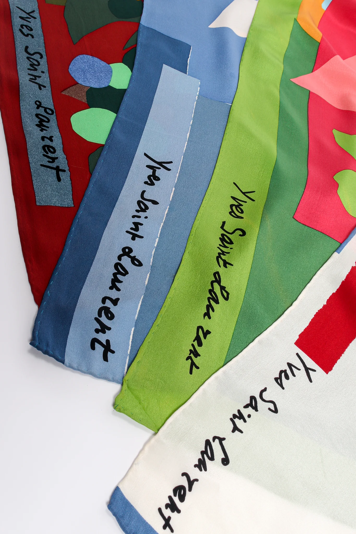 1982 Les Quatre Saisons 4 Scarf Set - Image 2
