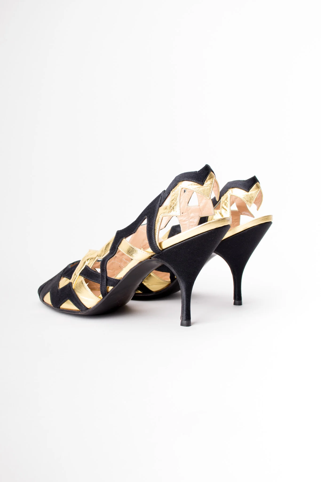 Lightening Bolt 'M' Heels - Image 4