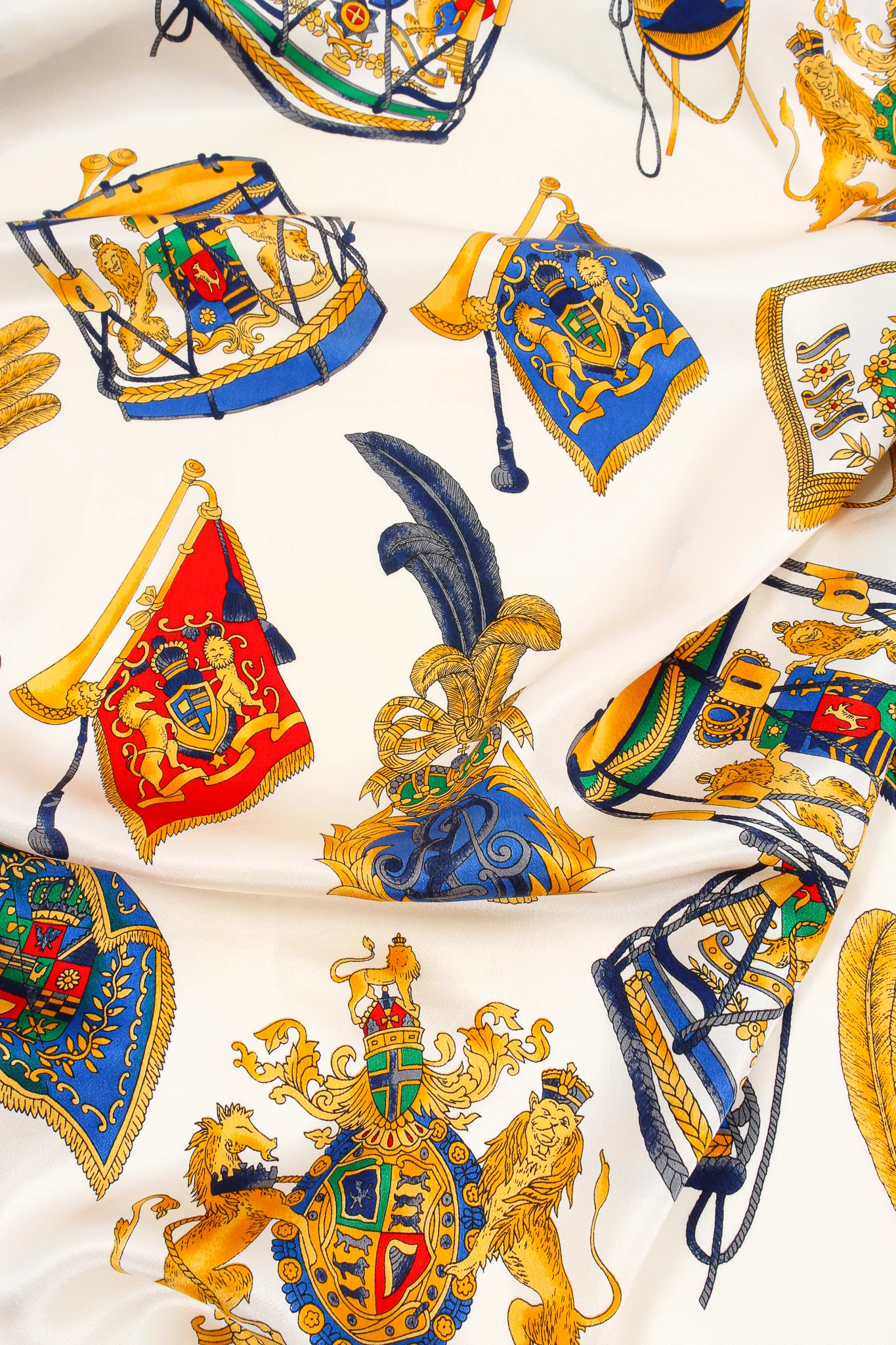 Lion Crest Drum Print Blouse - Image 12