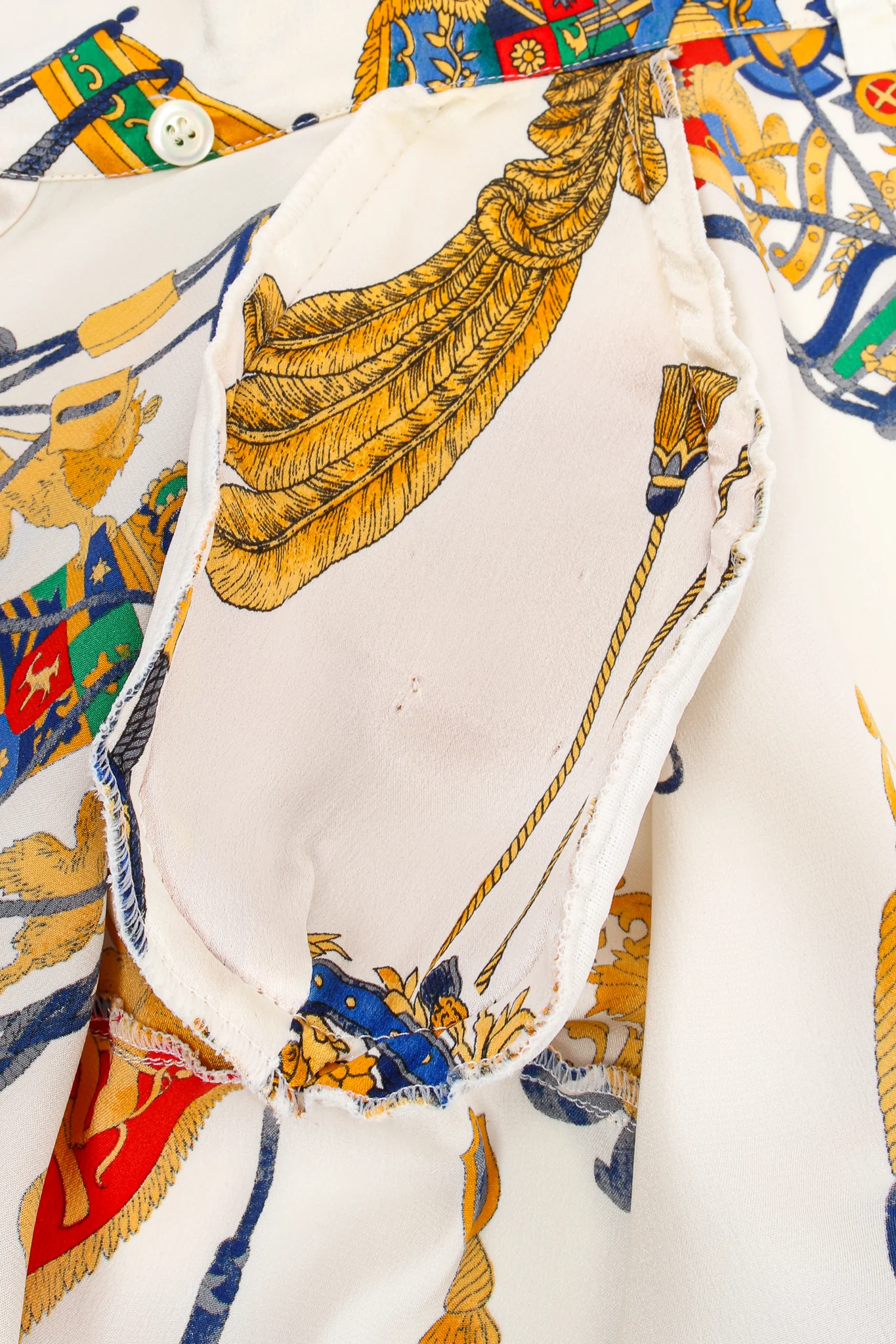 Lion Crest Drum Print Blouse - Image 13