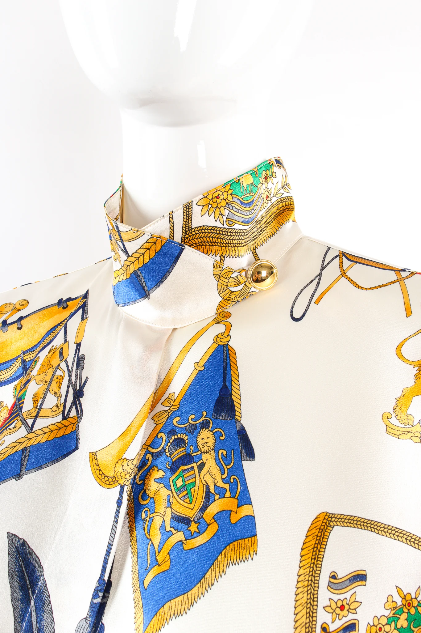 Lion Crest Drum Print Blouse - Image 8