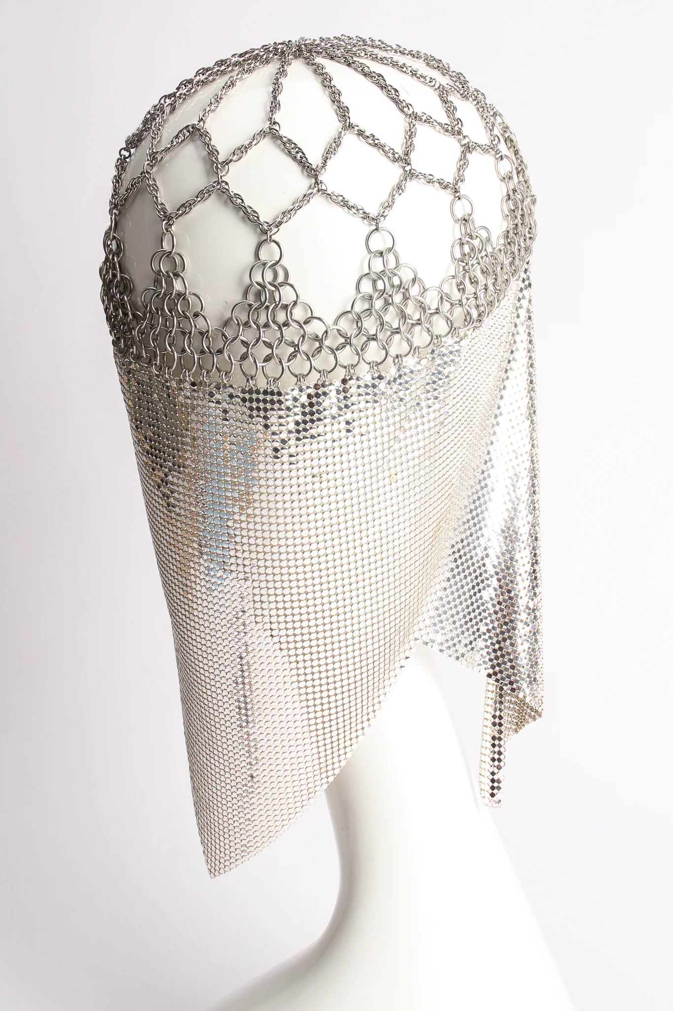 Liquid Mesh Casque Coif Headdress - Image 3
