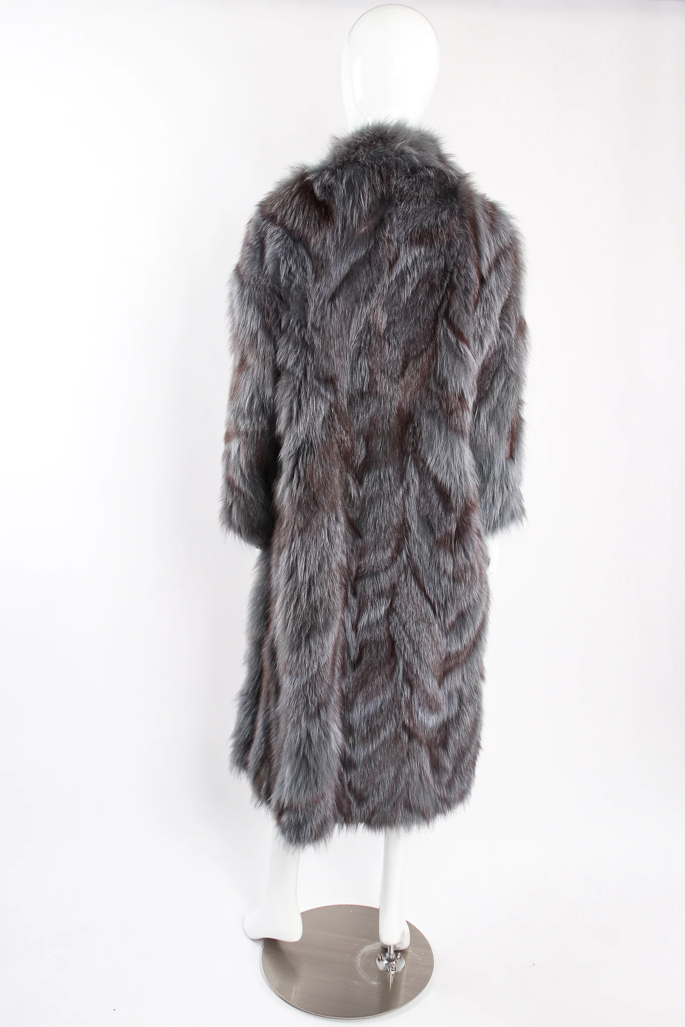 Long Collarless Fox Fur Coat - Image 5