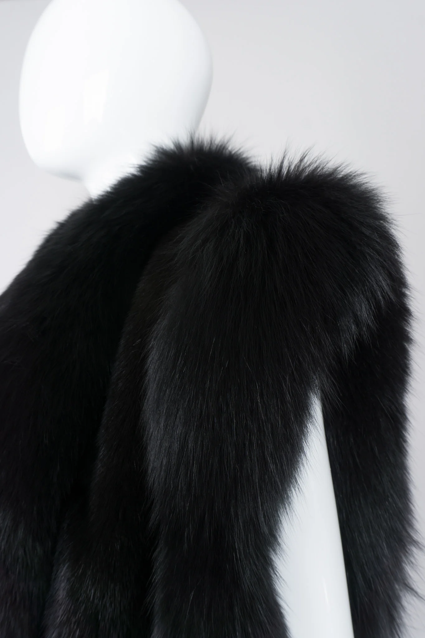 Long Fur Vest - Image 12