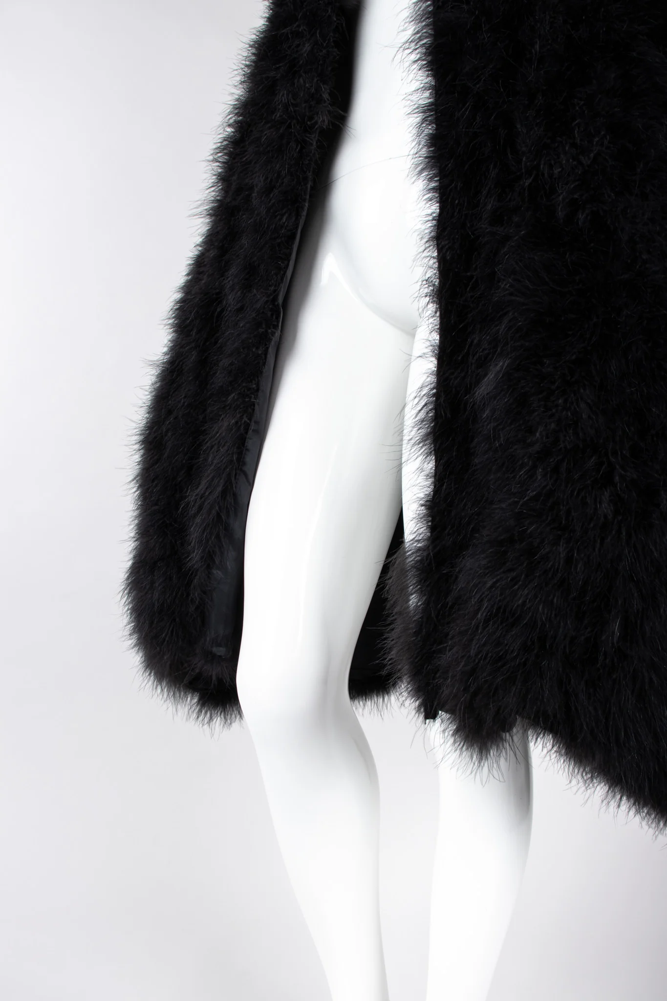 Long Marabou Cape - Image 10