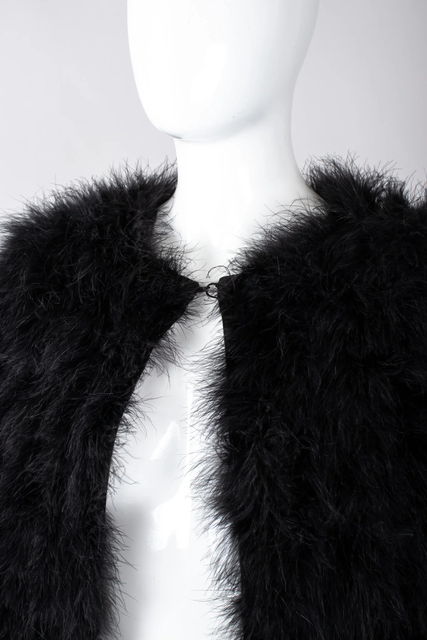 Long Marabou Cape - Image 8