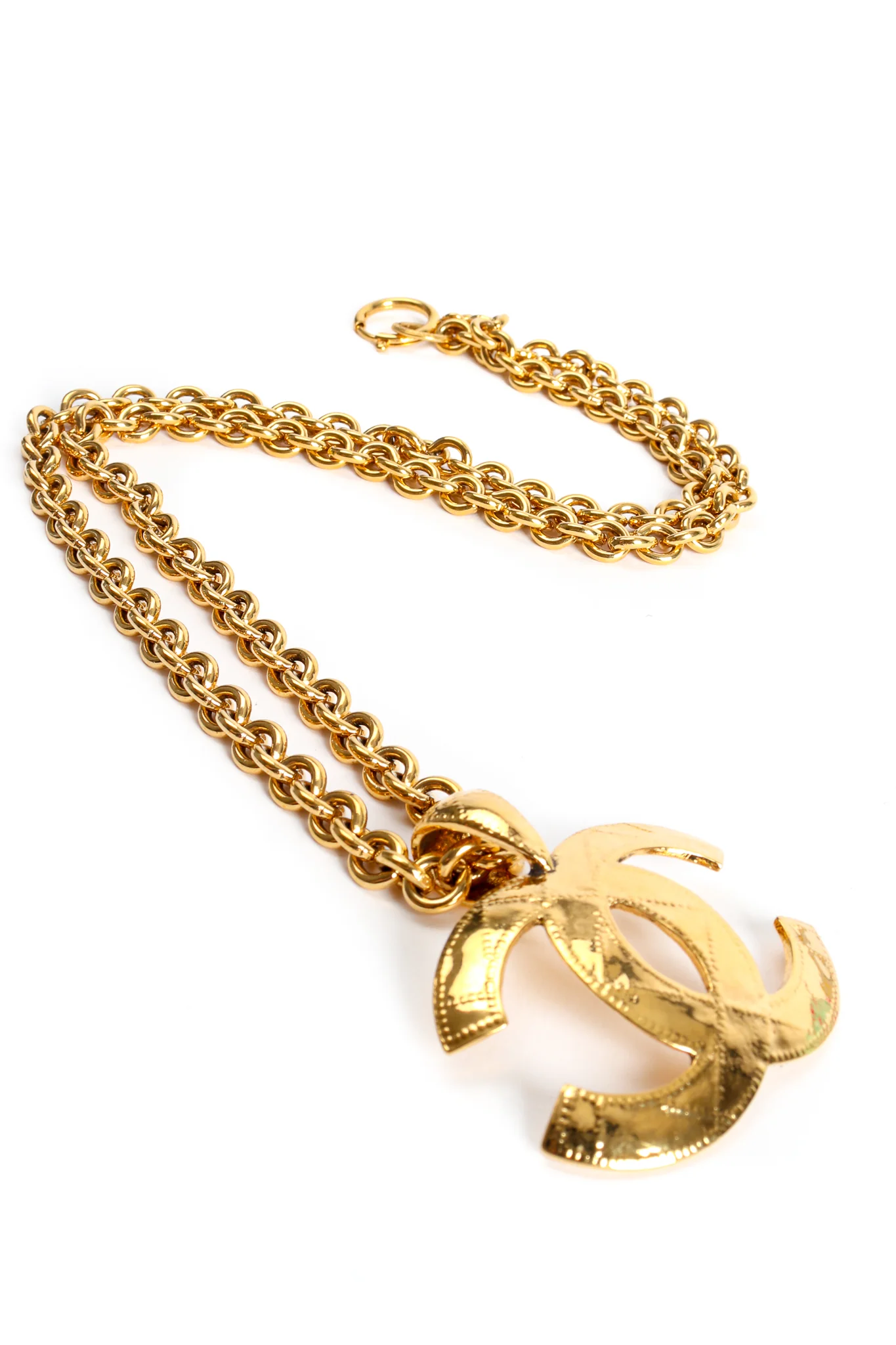 Long Quilted Interlocking CC Logo Pendant - Image 5
