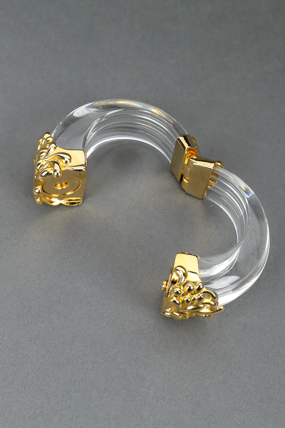 Lucite Chrysanthemum Bracelet II - Image 5