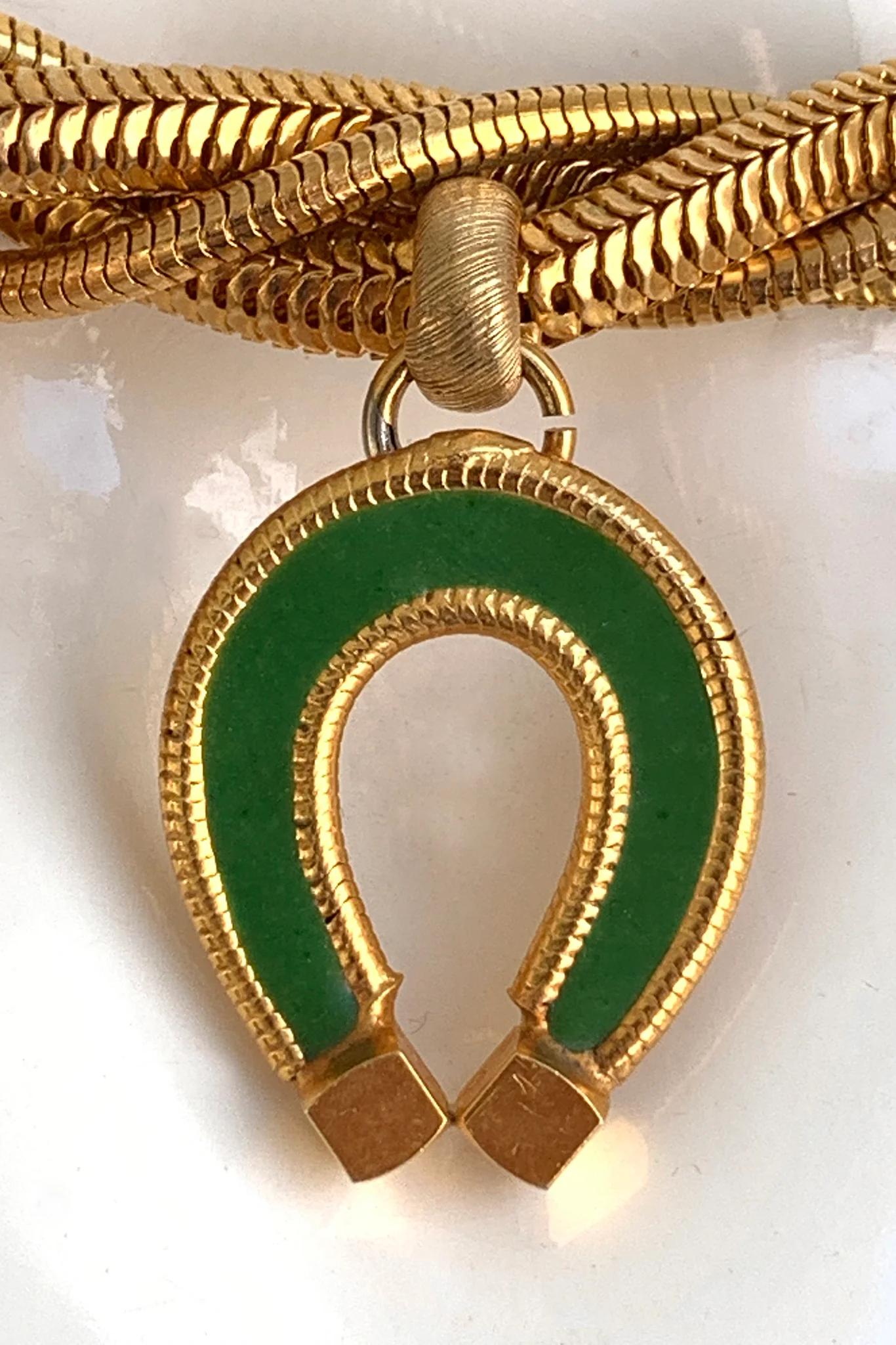 Lucky Horseshoe Charm Collar - Image 4