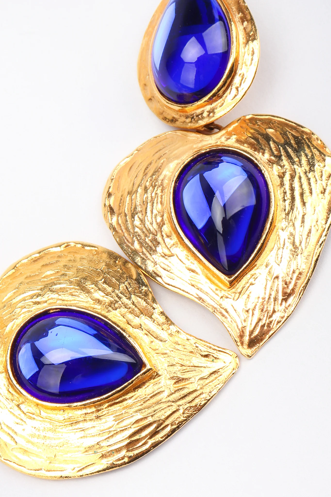 Majorelle Leaf Drop Earrings - Image 4