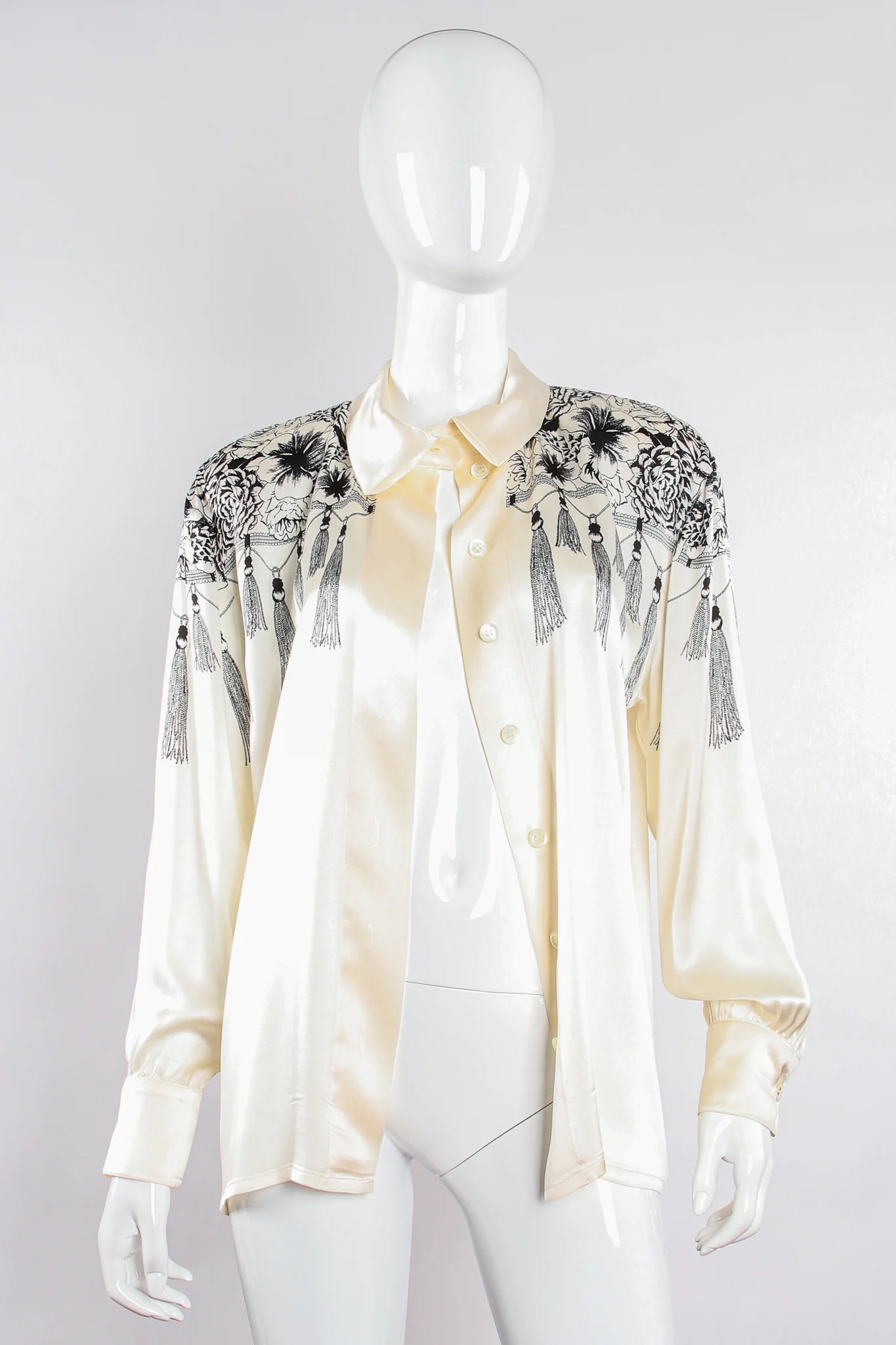 Floral Mantilla Tassel Print Shirt - Image 2