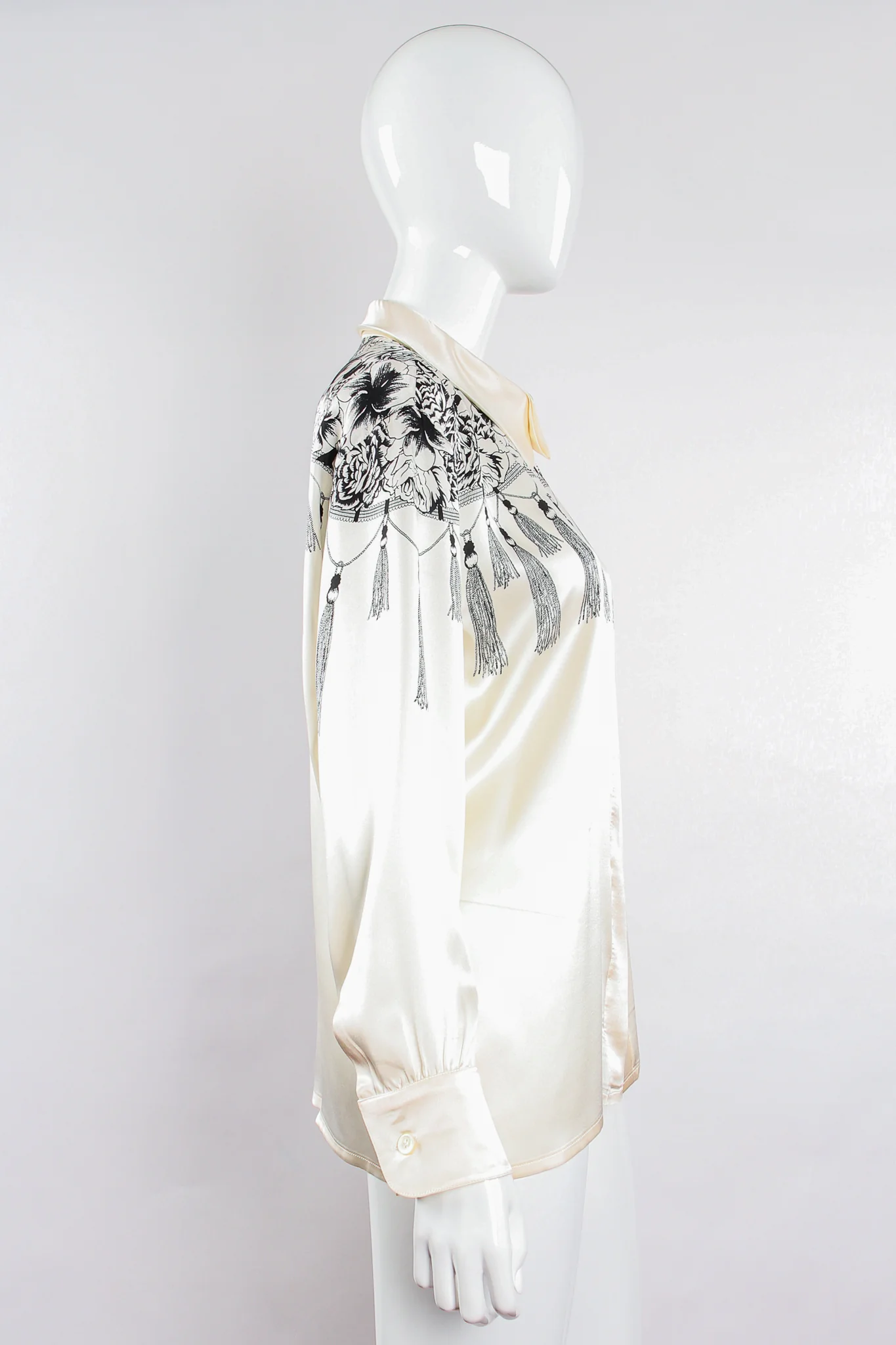 Floral Mantilla Tassel Print Shirt - Image 3