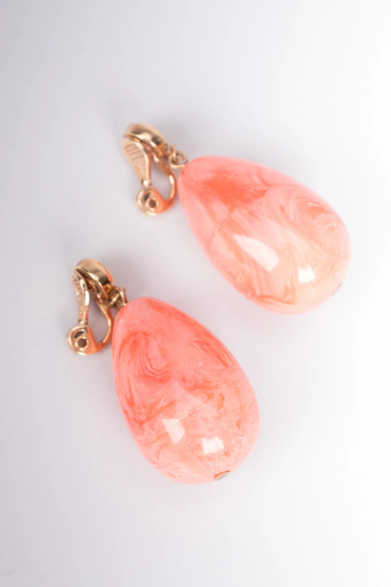 Marbled Drop Earrings - Image 4