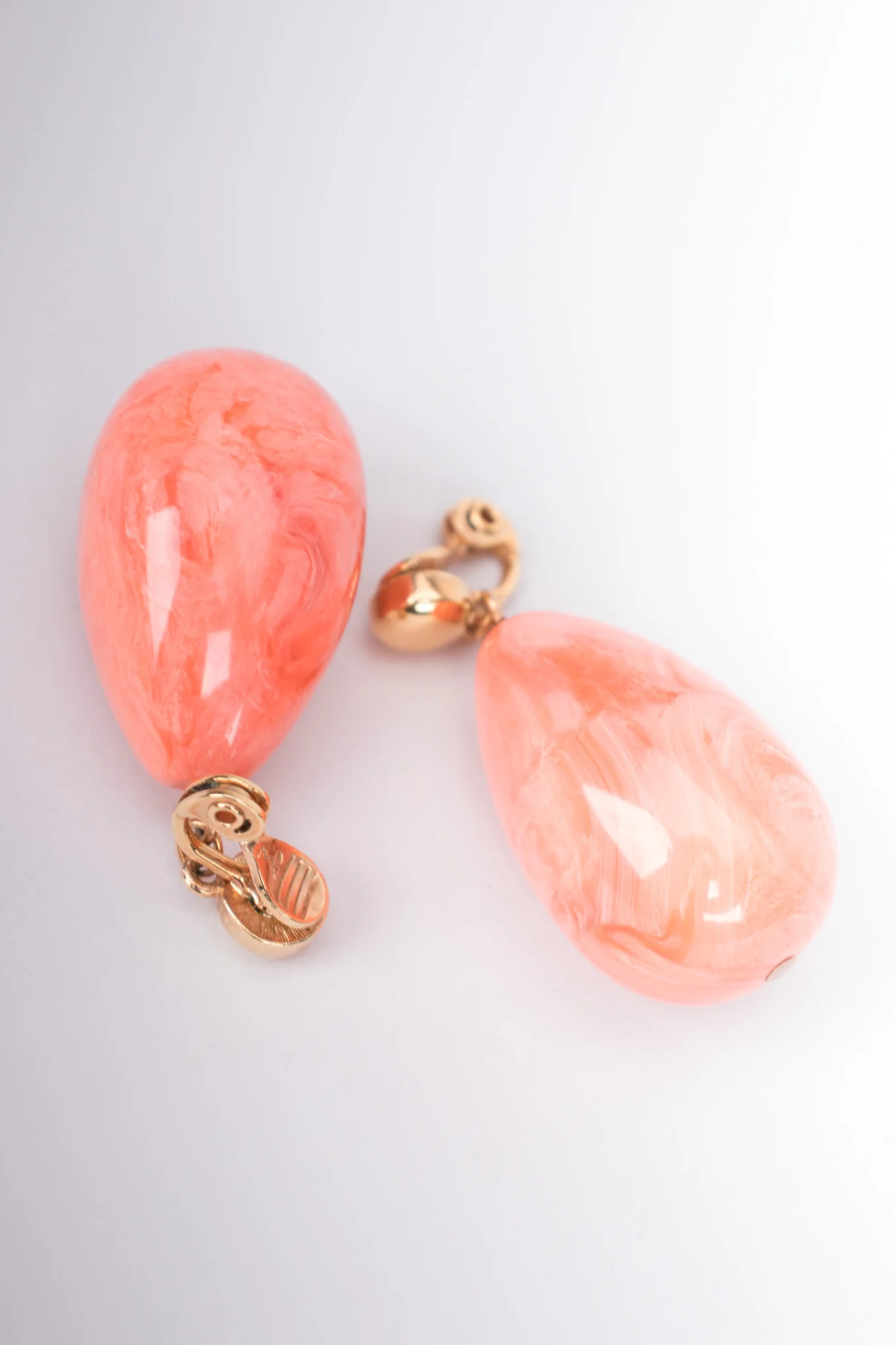 Marbled Drop Earrings - Image 6
