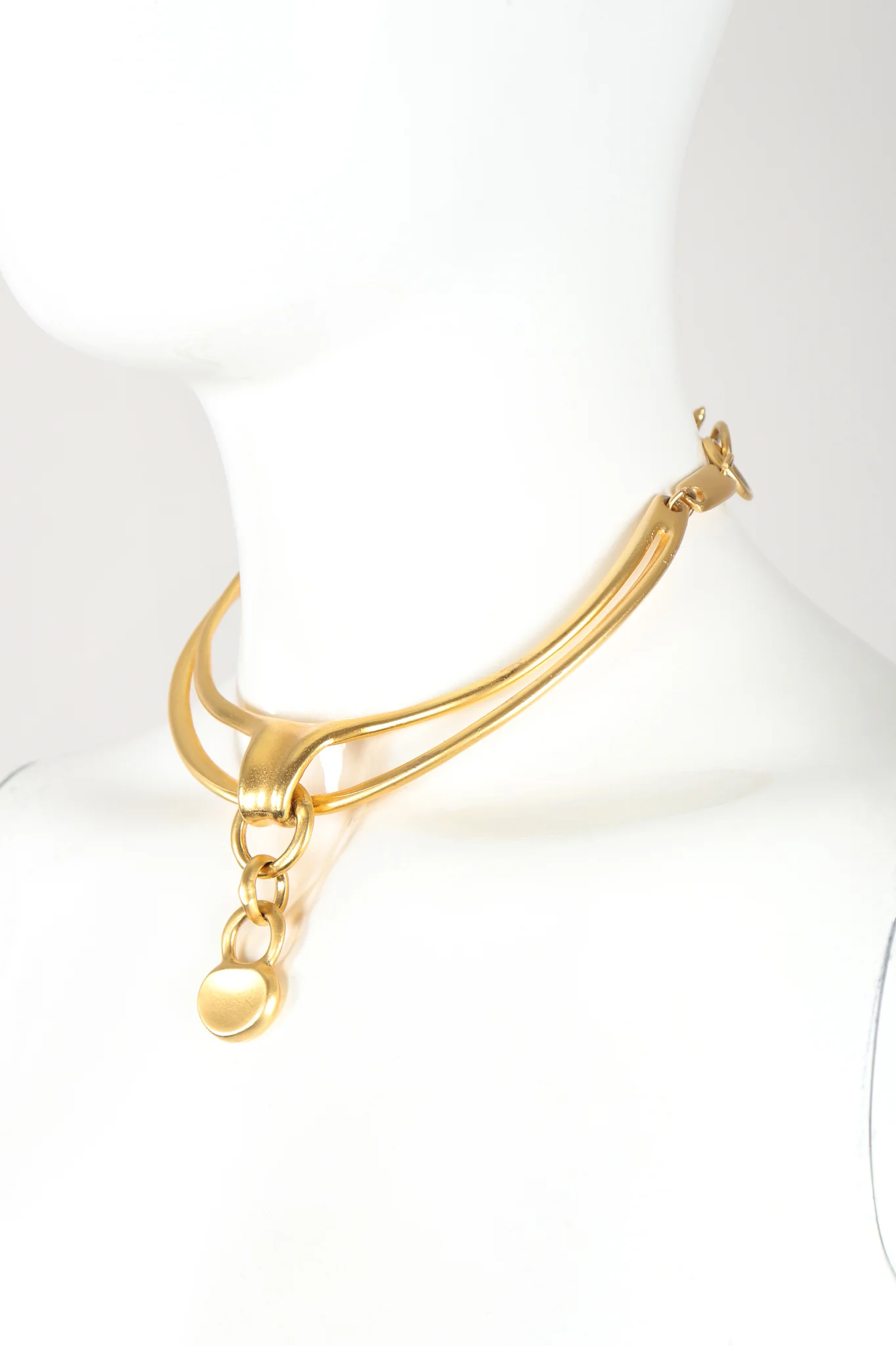 Matte Sculpted Collar Necklace