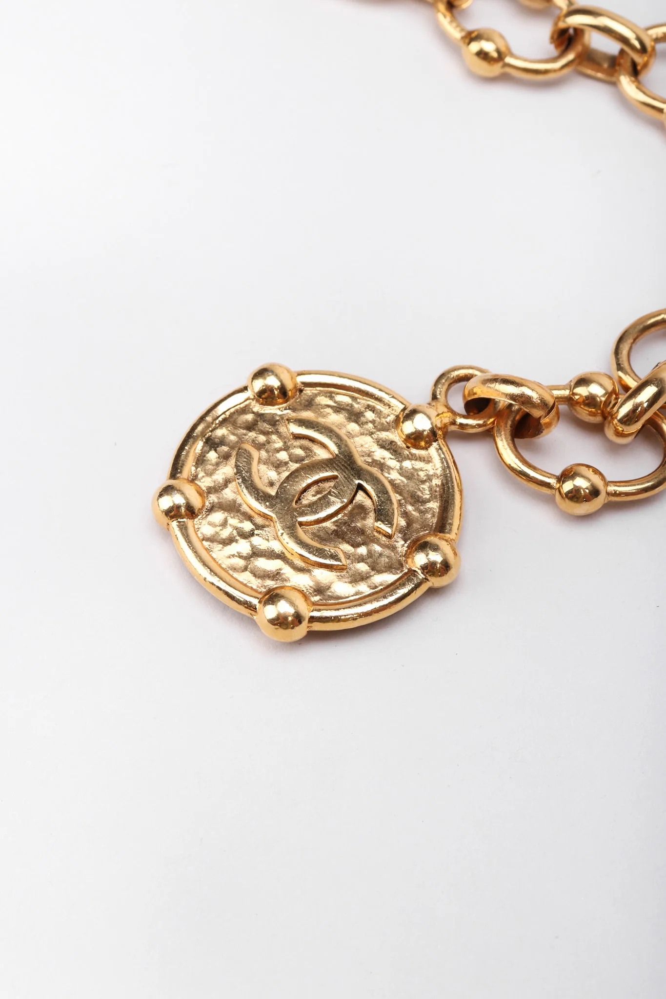 Medallion Link Chain Belt - Image 6