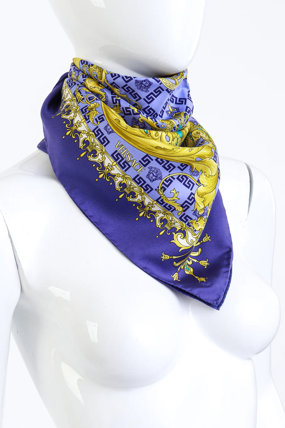 Medusa Baroque Filigree Scarf - Image 3