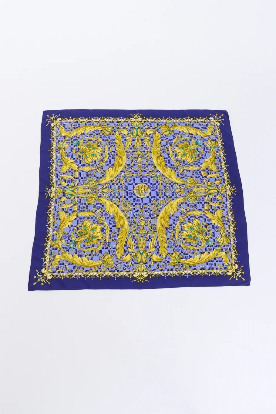 Medusa Baroque Filigree Scarf - Image 4